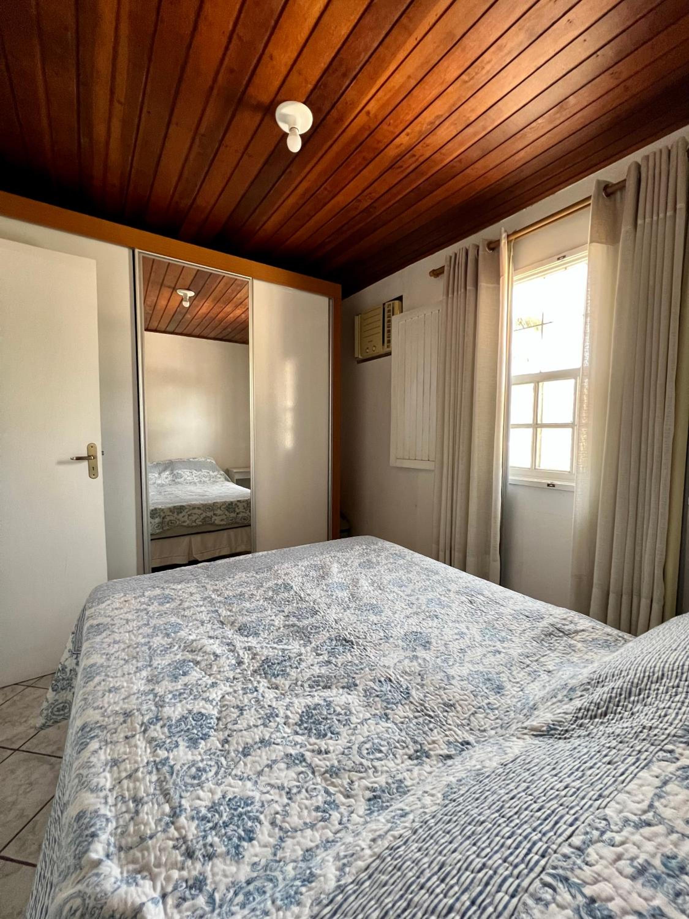 Casa verde no centro de Paraty