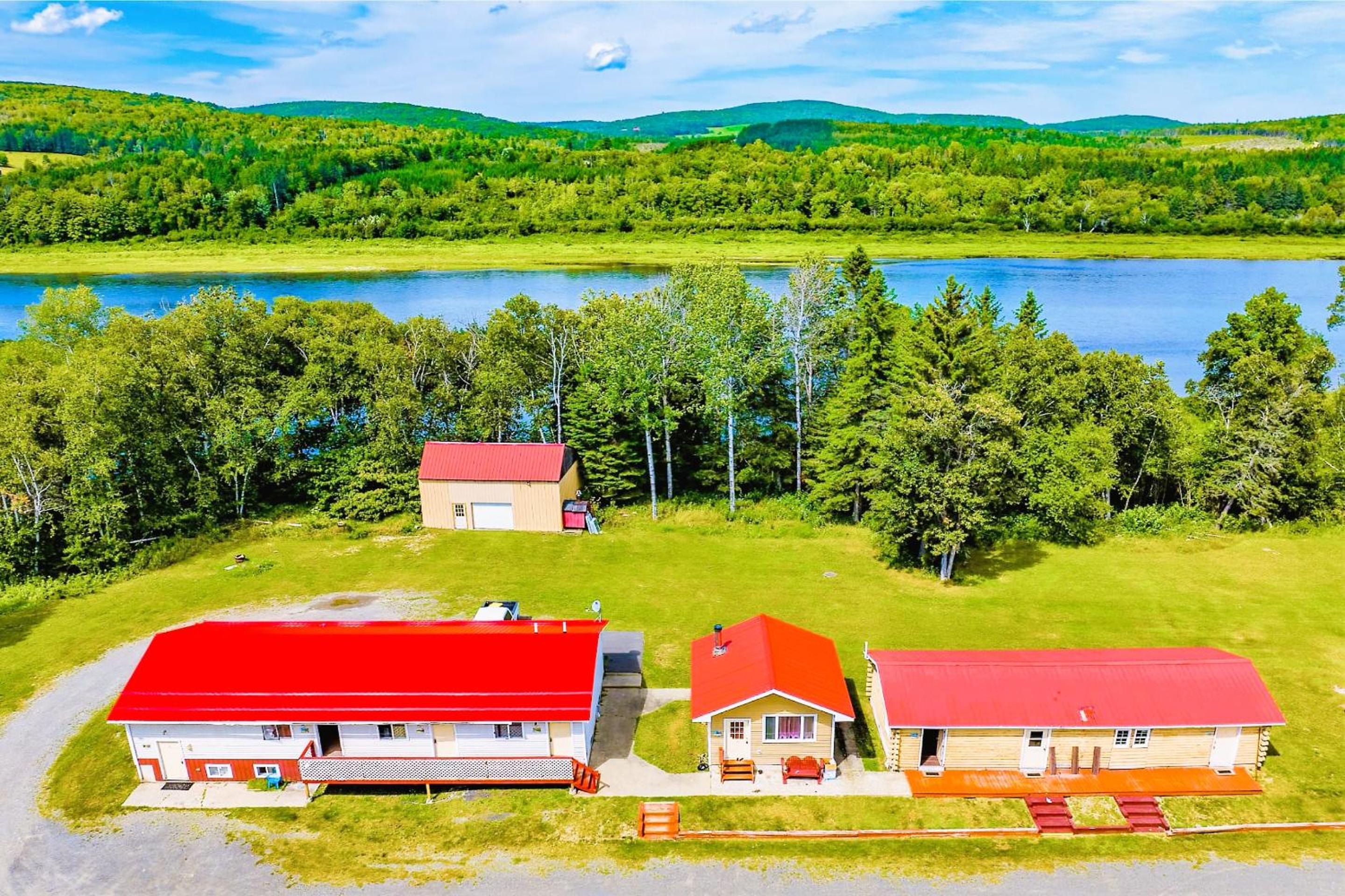 Love Hotels St John River by OYO at Fort Kent ME view 5