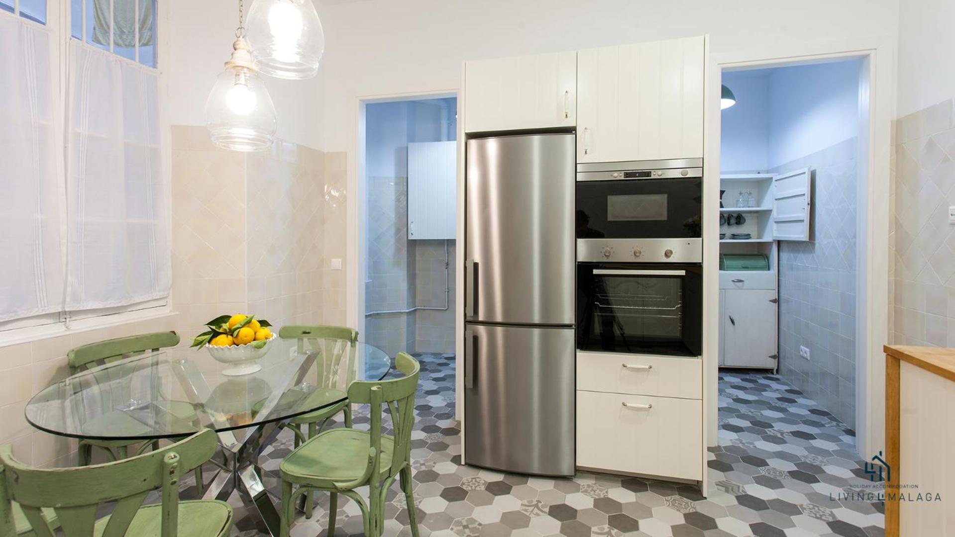 Living4Malaga Aduana Presidential