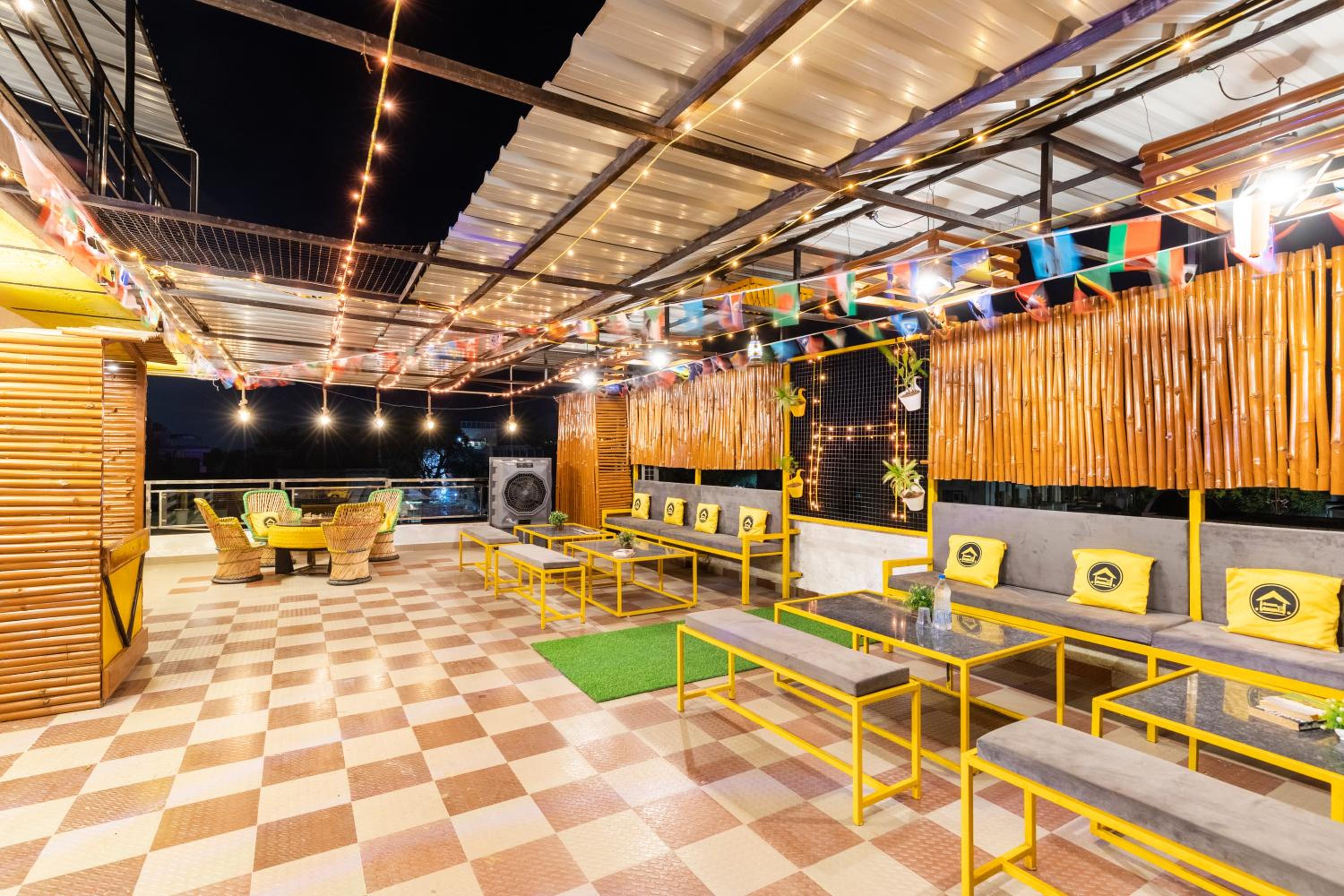 The Hosteller Agra