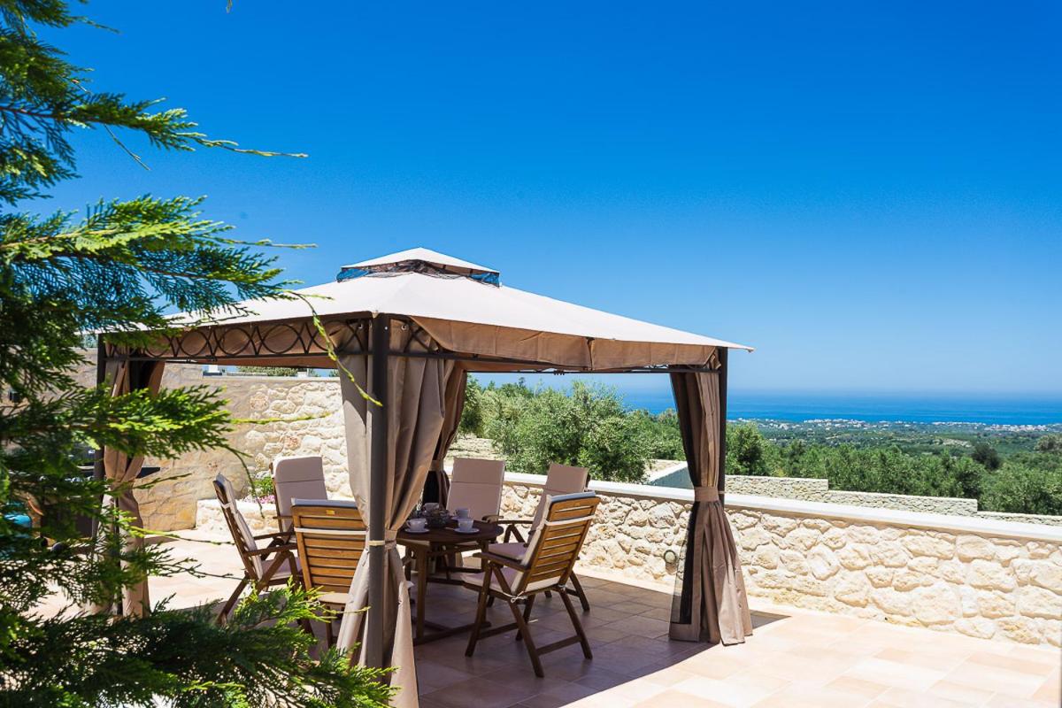 Roupes Villa I, Family villa, Fantastic views, Private pool
