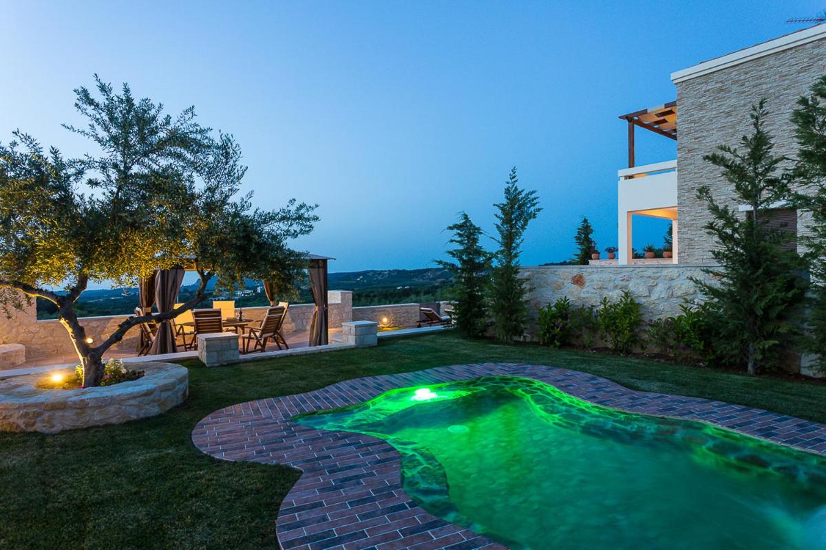Roupes Villa I, Family villa, Fantastic views, Private pool