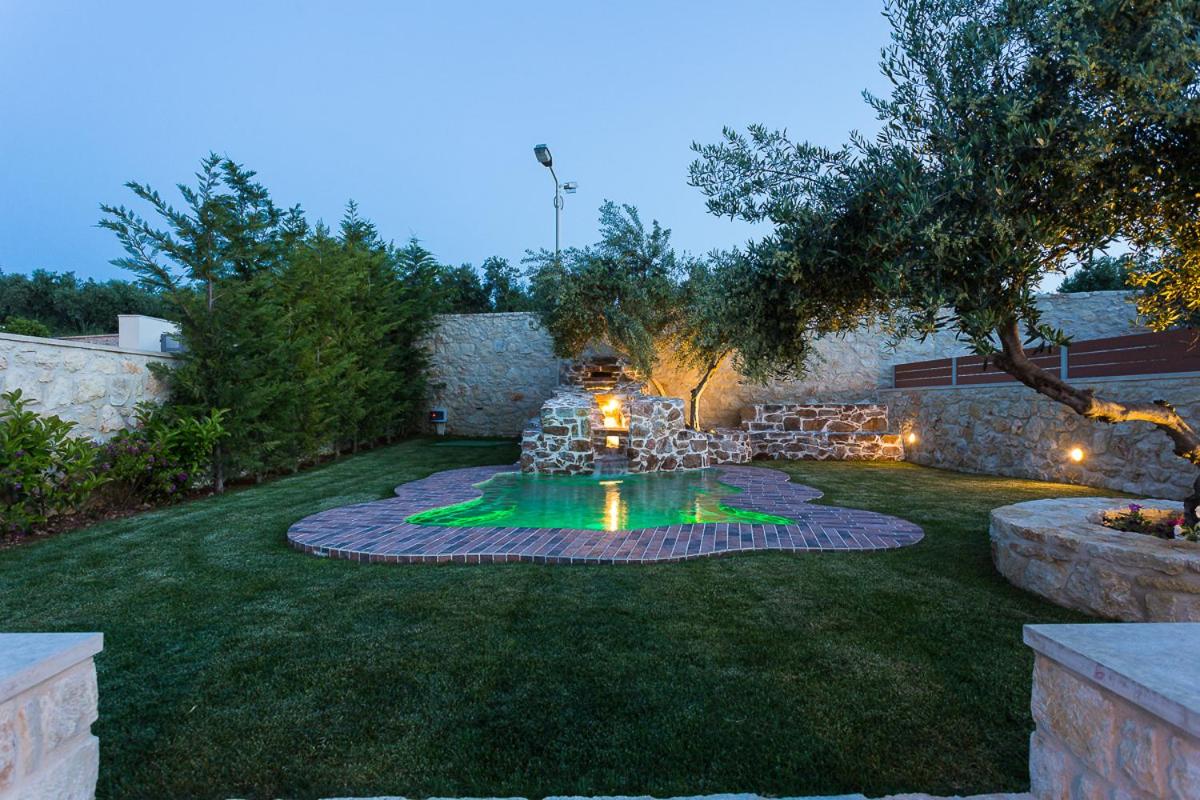 Roupes Villa I, Family villa, Fantastic views, Private pool