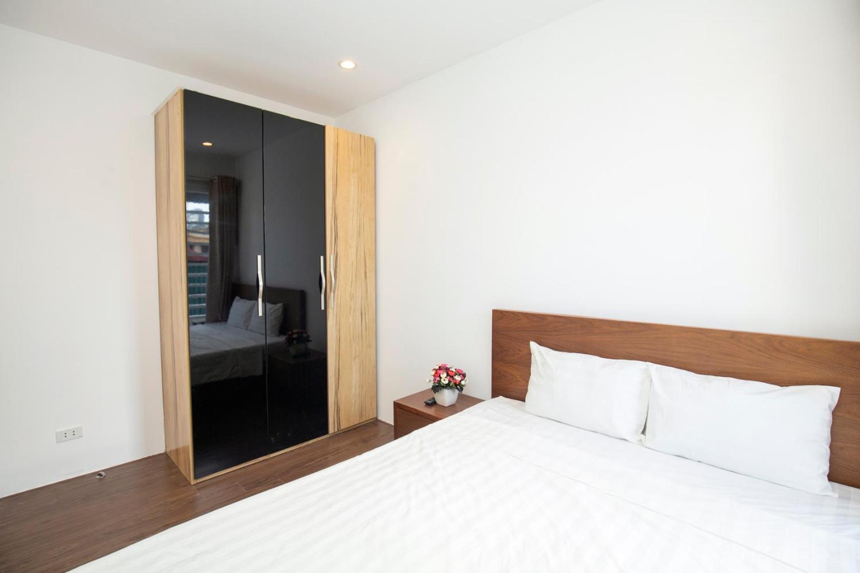 Sumitomo Tower-1 Bed Apartment & Hotel