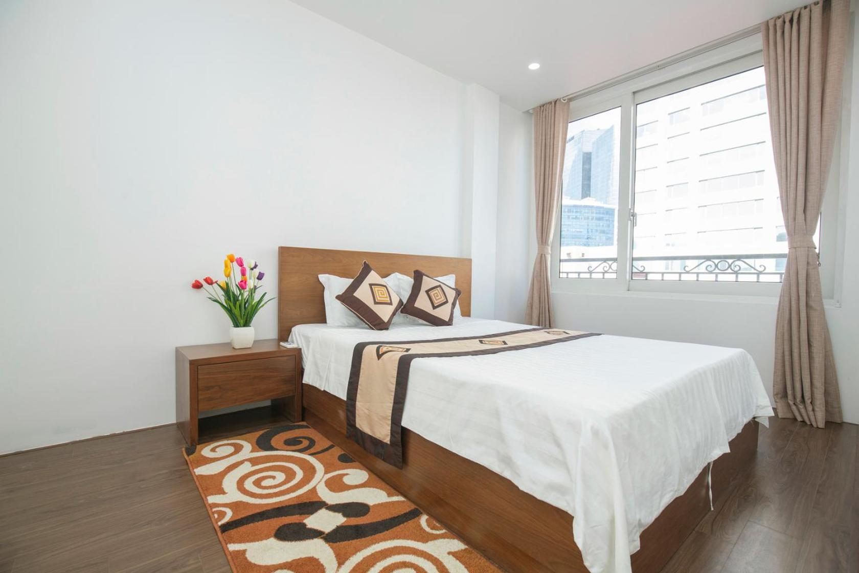 Sumitomo Tower-1 Bed Apartment & Hotel