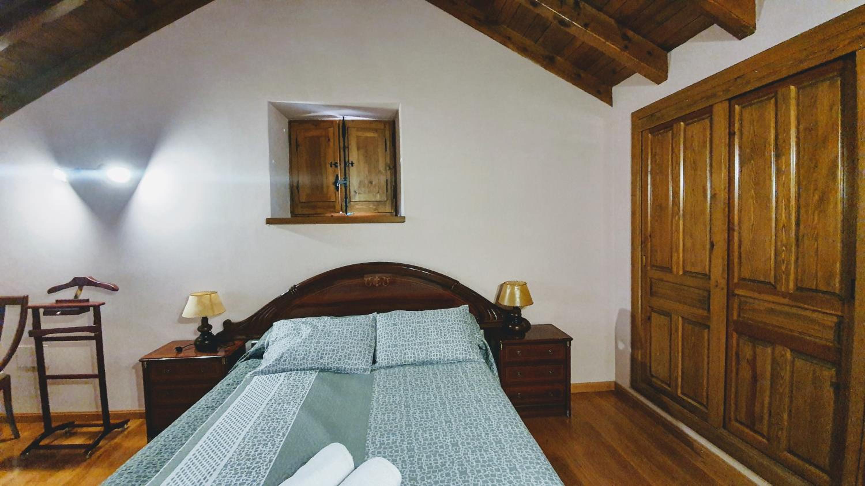 Casa Fraile aisa