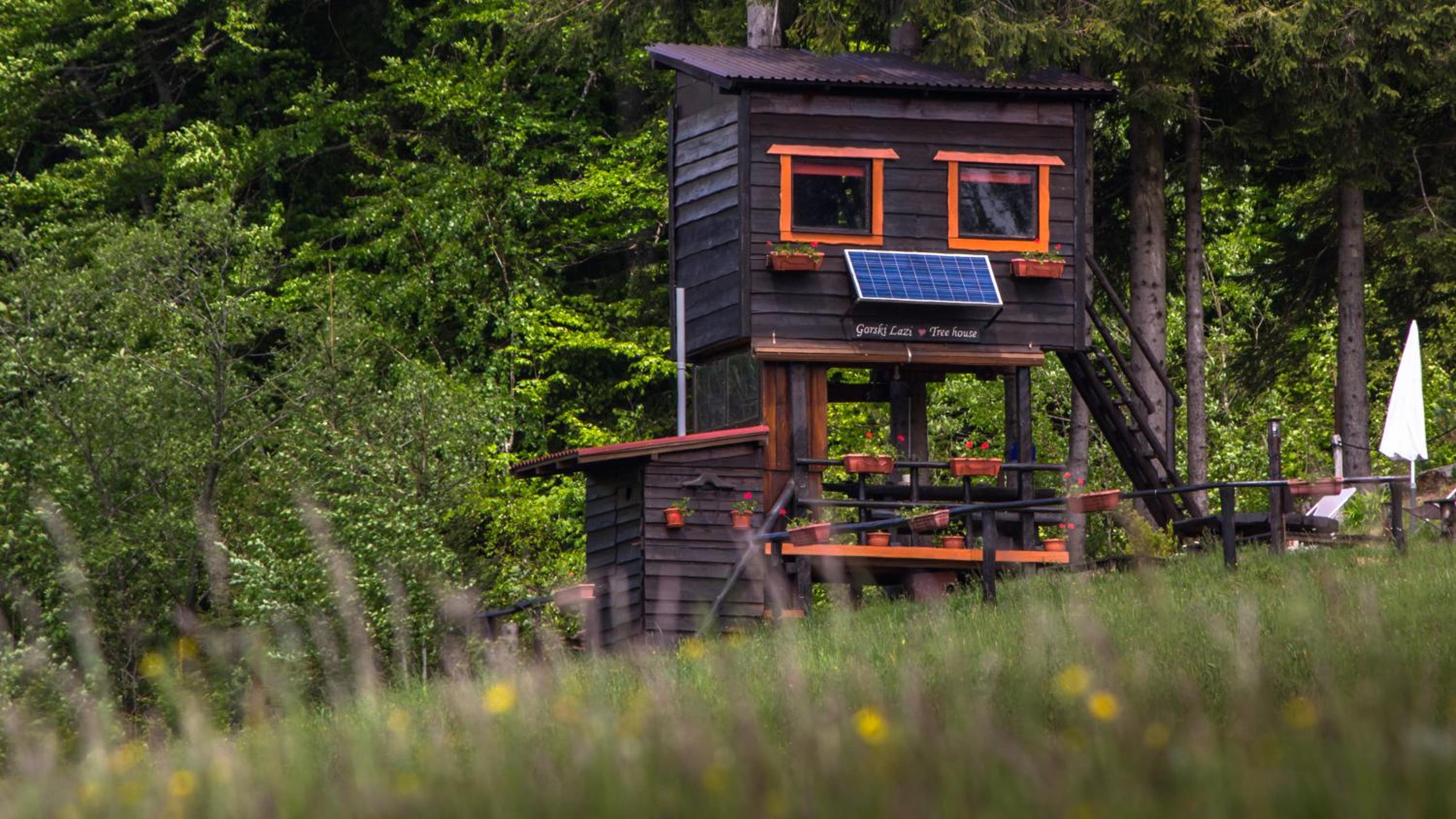 Tree House Gorski Lazi view 5