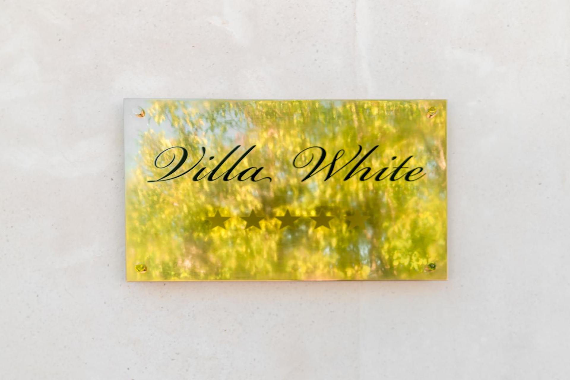 Villa Bella- White view 2