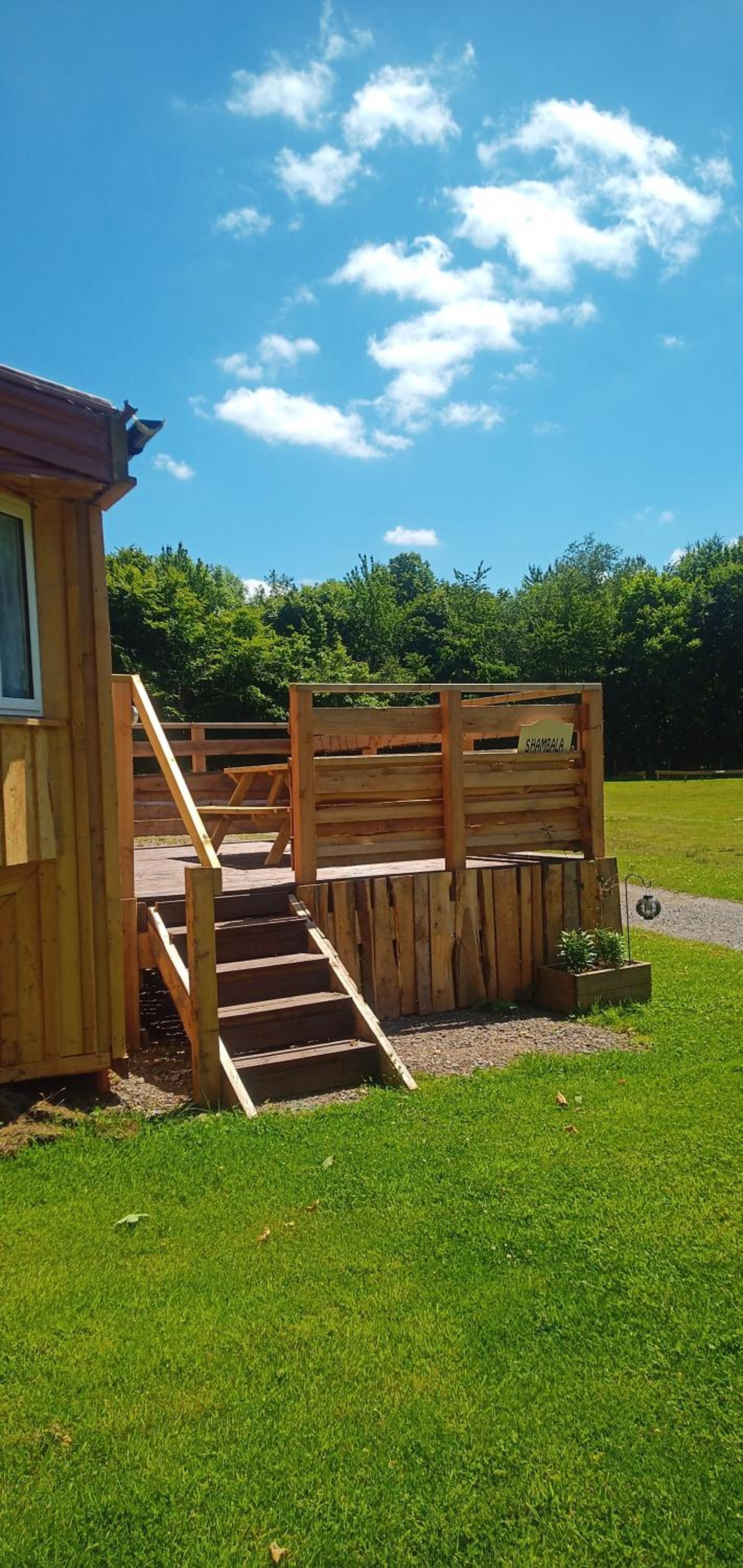 Postwood Gardens Country Cabins