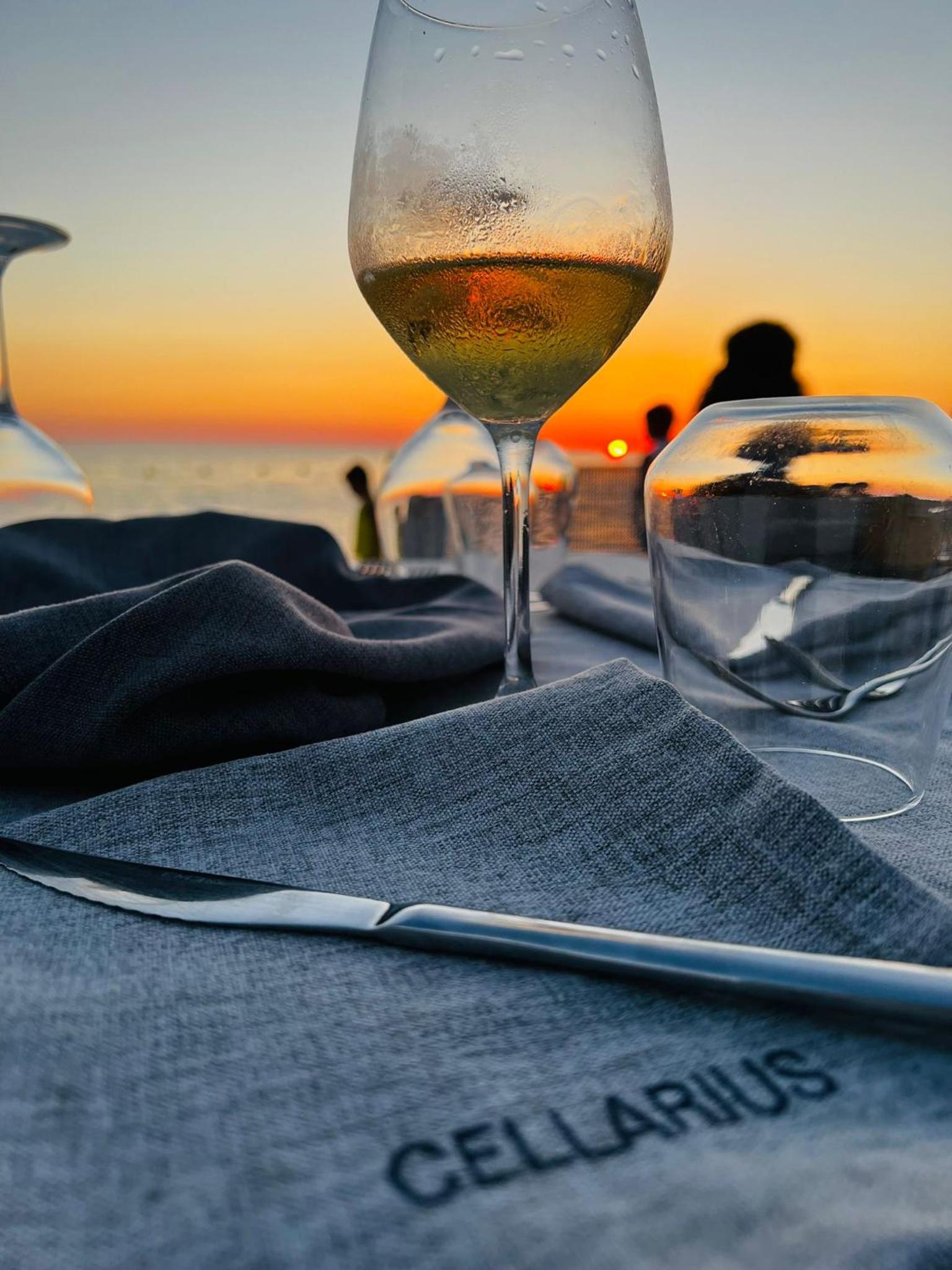 Hotel Jacuzzi Suite King - Image 1