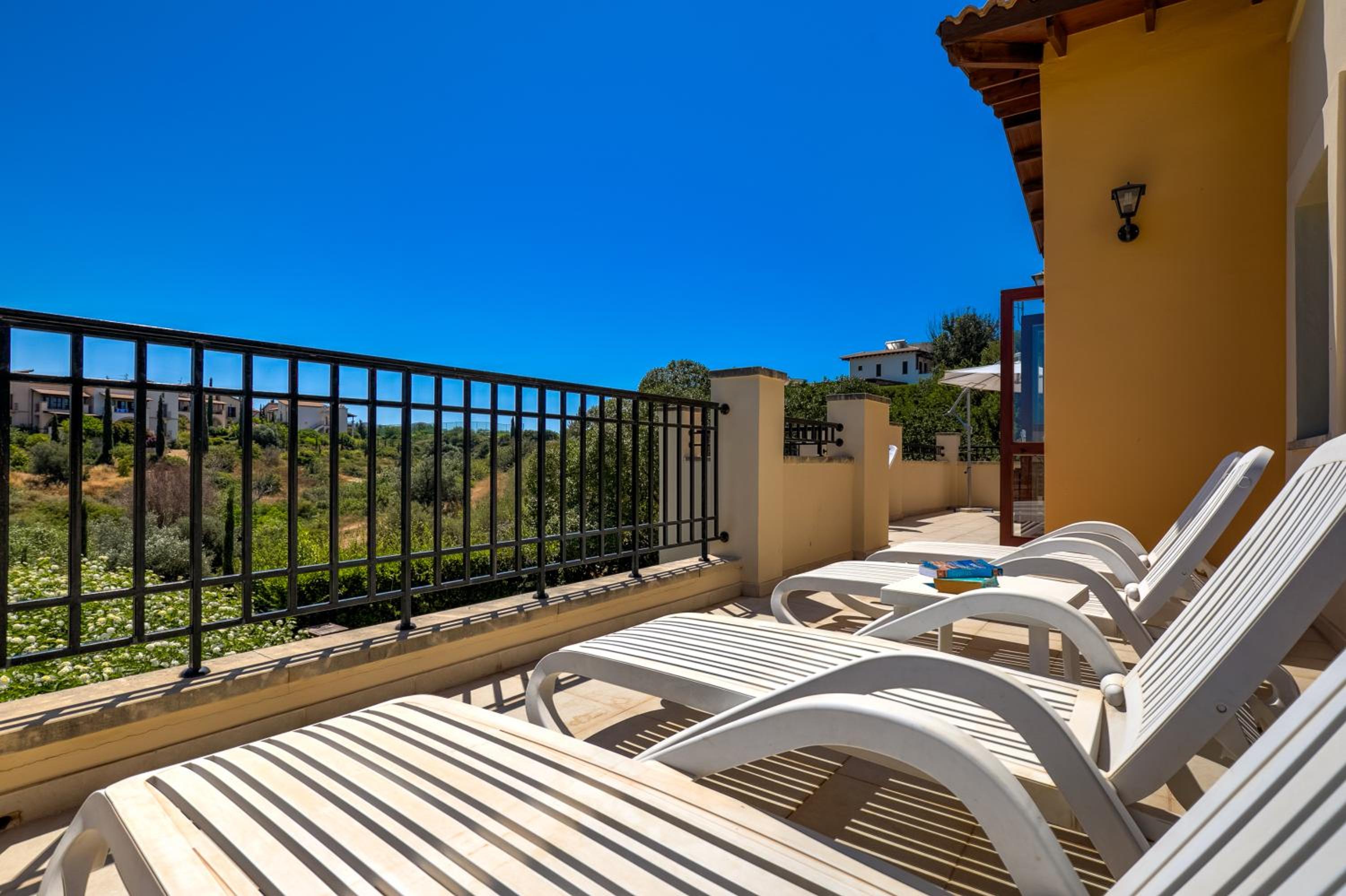 Hotel 2 bedroom Apartment Anatoli with communal pool, Aphrodite Hills Resort - Image 1