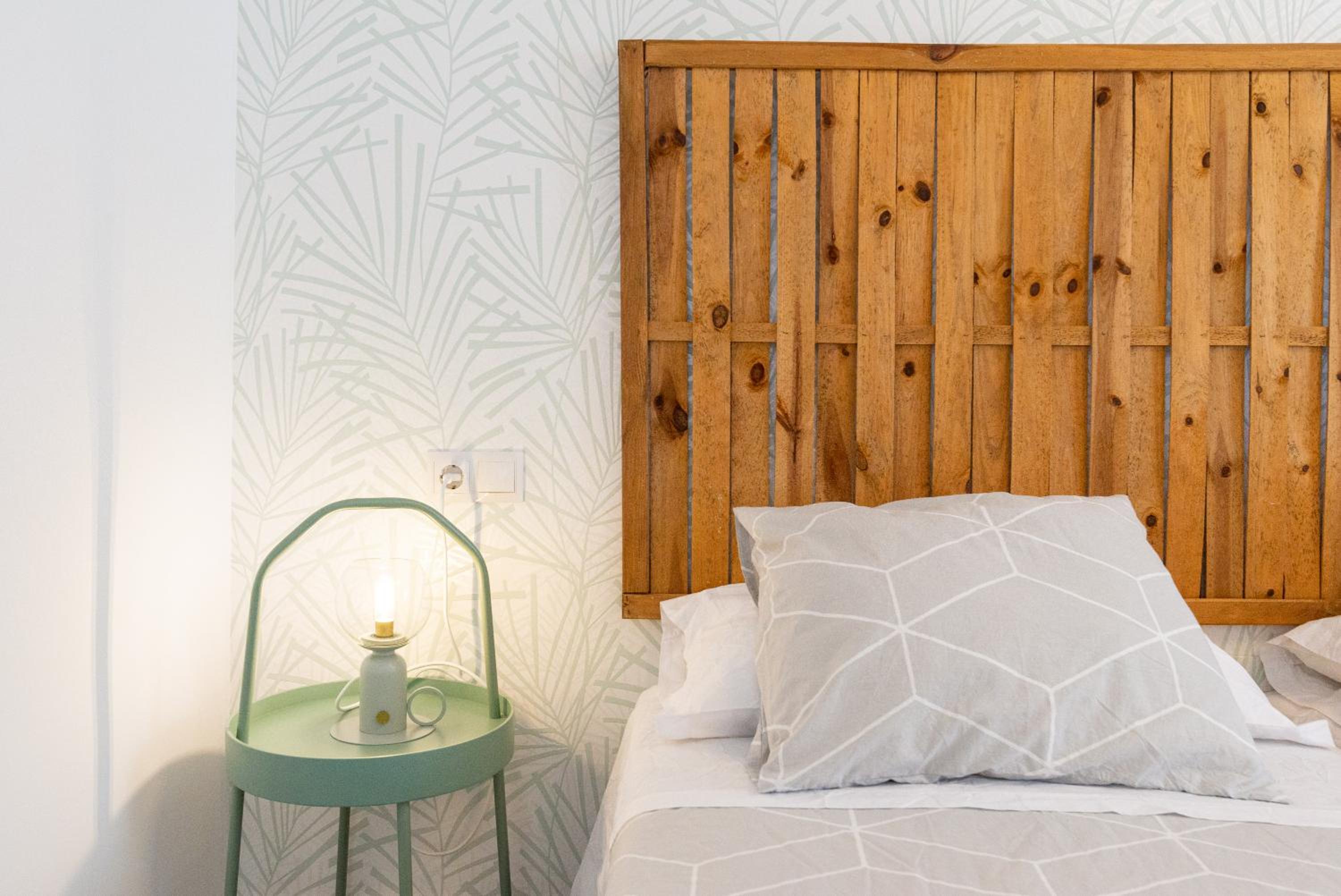LUMINOSO APARTAMENTO RECIÉN REFORMADO