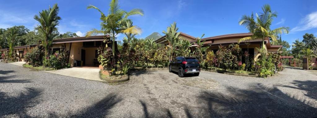 Aunty Arenal Lodge