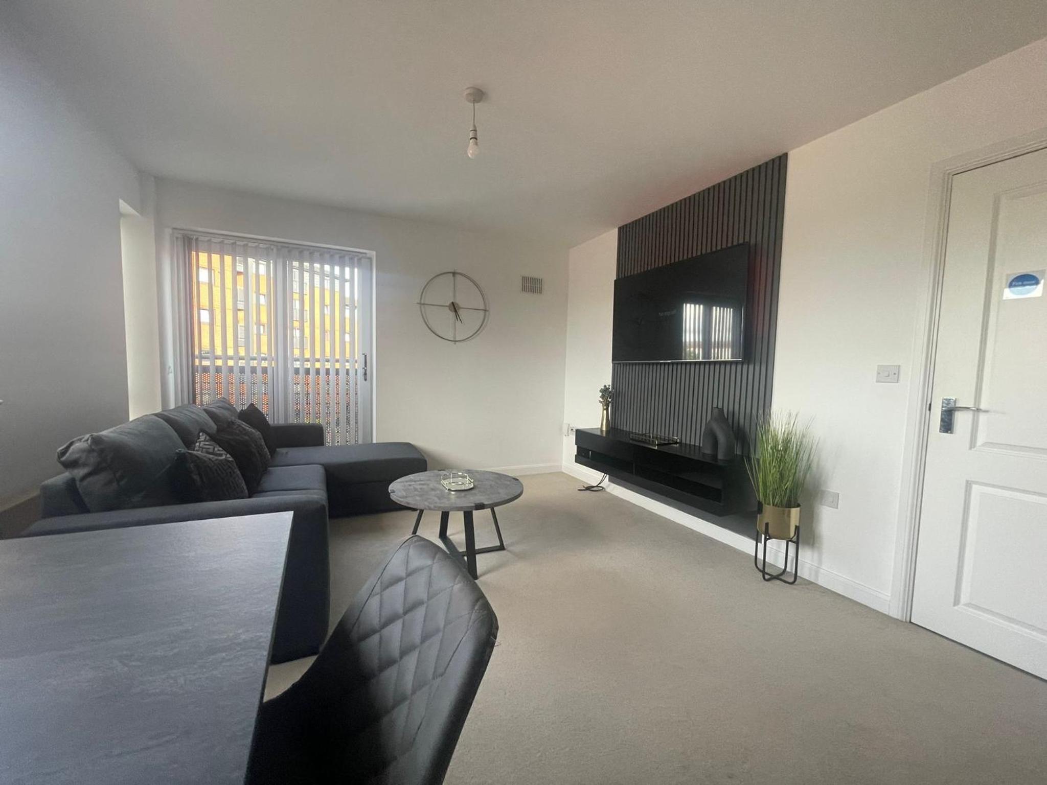 Grand Station Suite 4