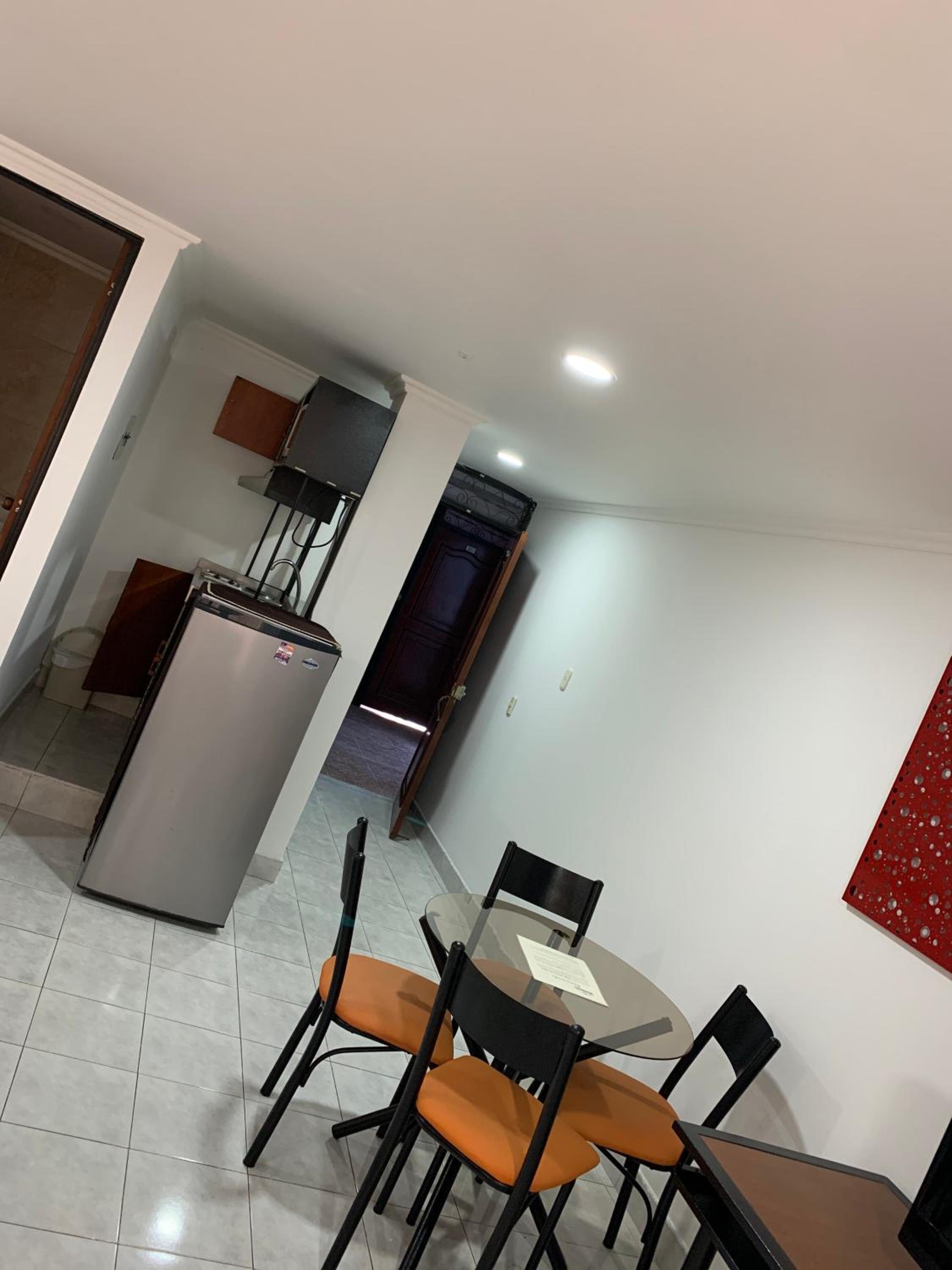 APARTAESTUDIO AMOBLADO DE UN SOLO AMBIENTE- QUINTA PAREDES CORFERIAS view 3