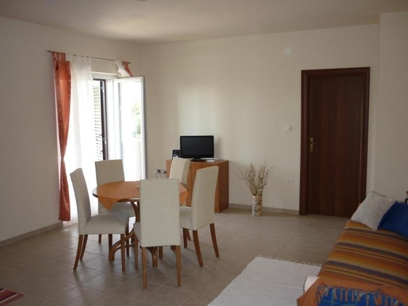 Apartments Maslina