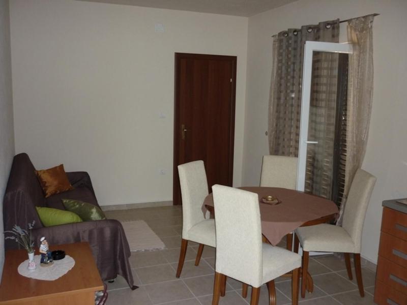 Apartments Maslina