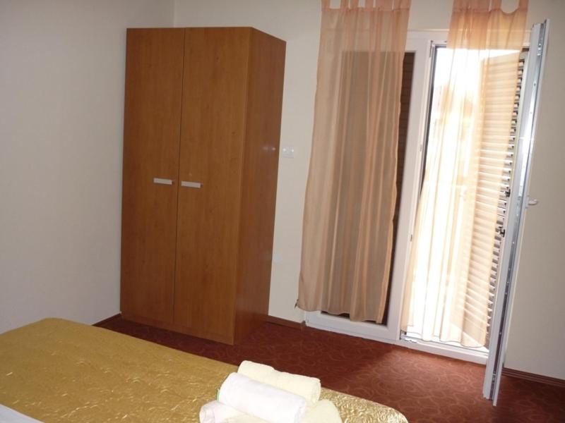 Apartments Maslina