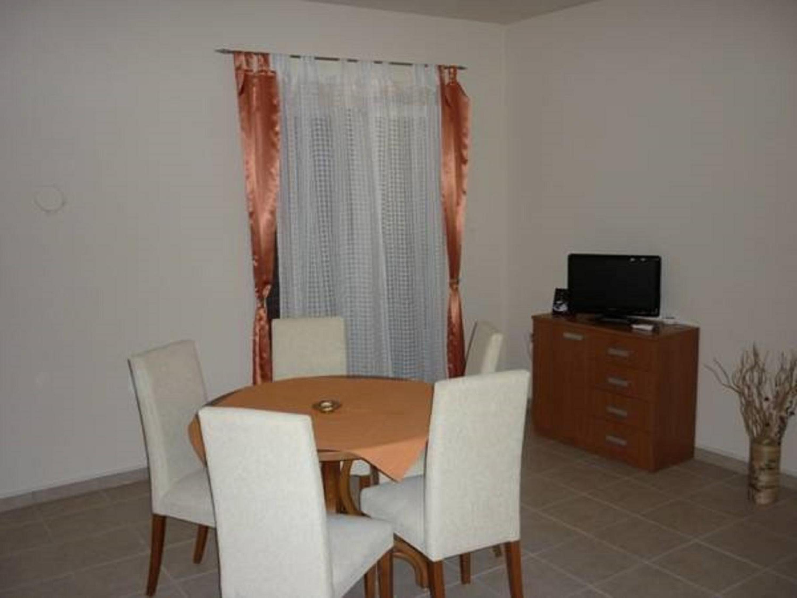 Apartments Maslina