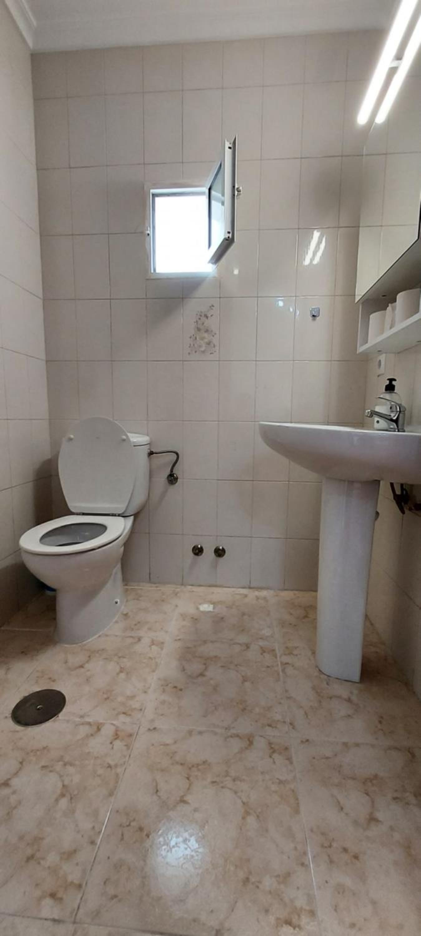 Photo 35