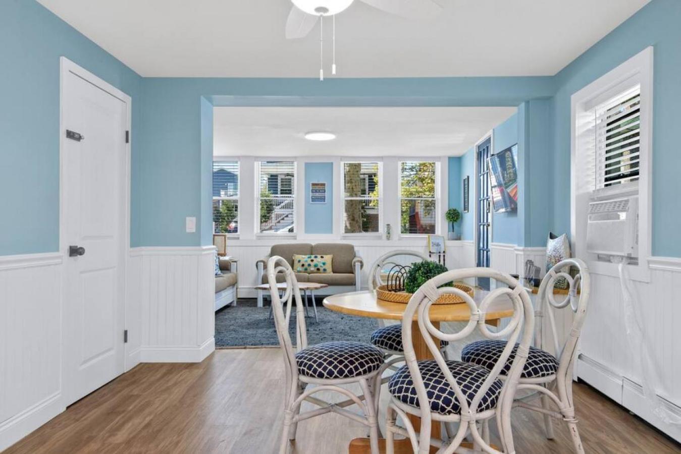 Gammys Beach Bungalow