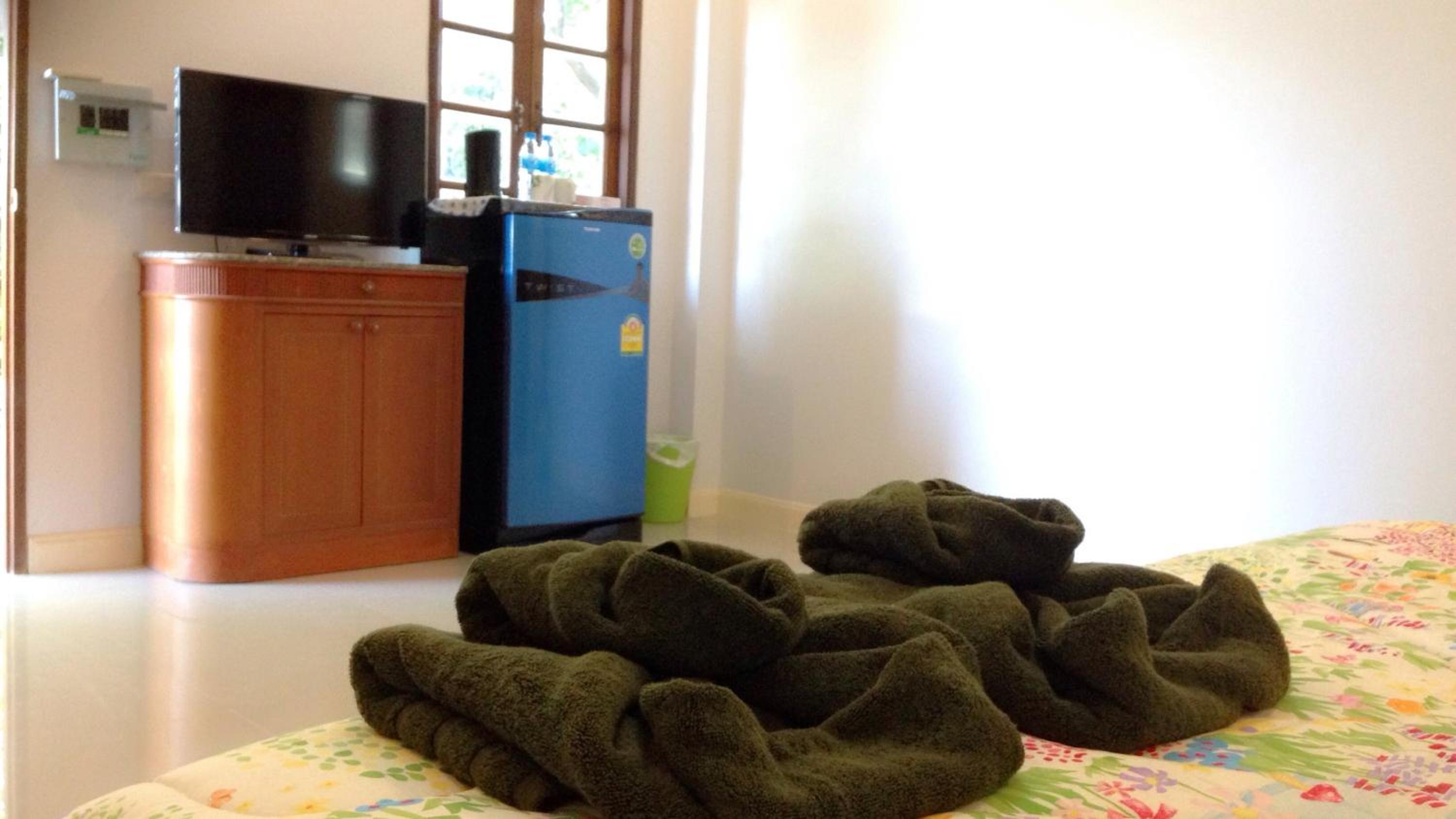 Damnoen Care Resort