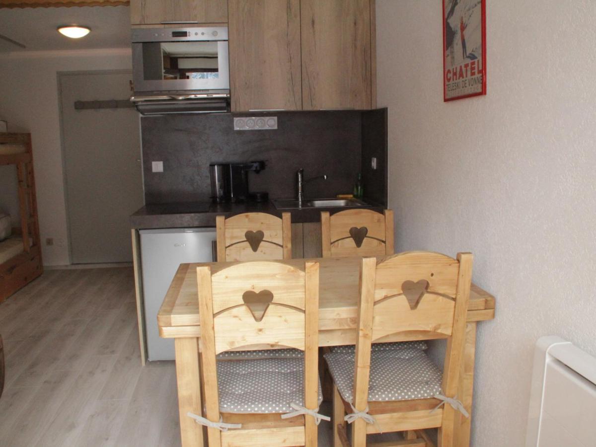 Photo 6
