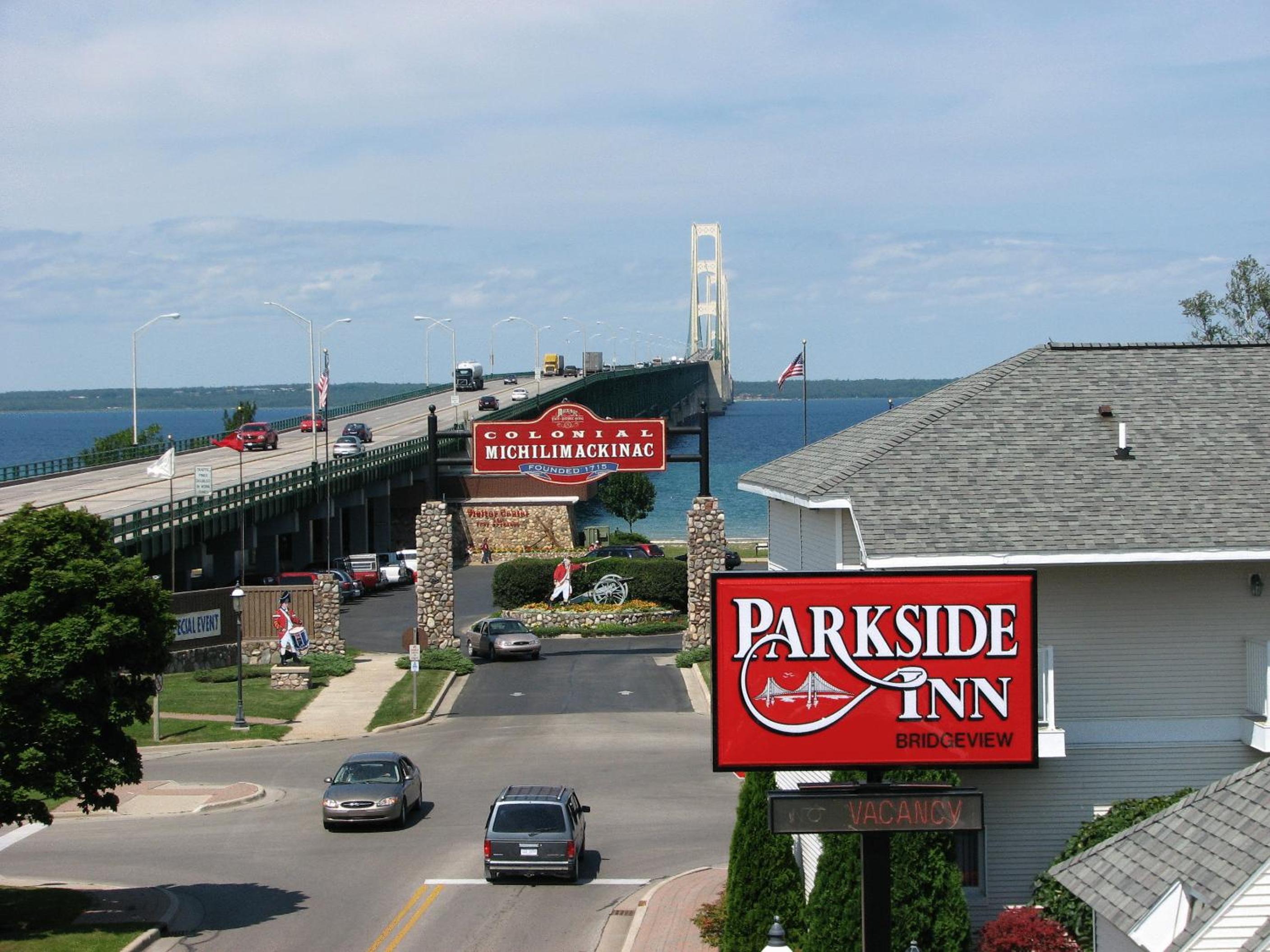 Hotel Parkside Inn Bridgeview - Image 1