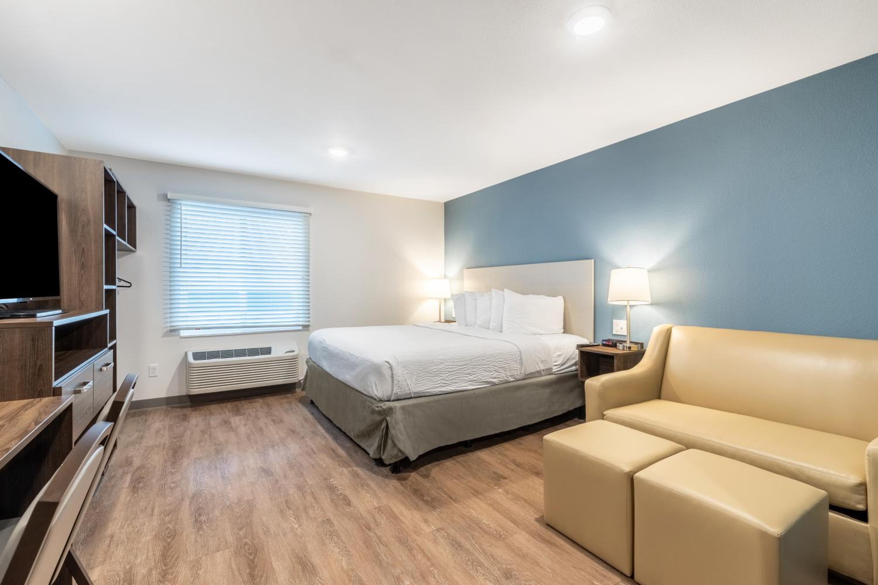 Redlands Vacations - Extended Stay America Suites - Redlands - Property Image 19