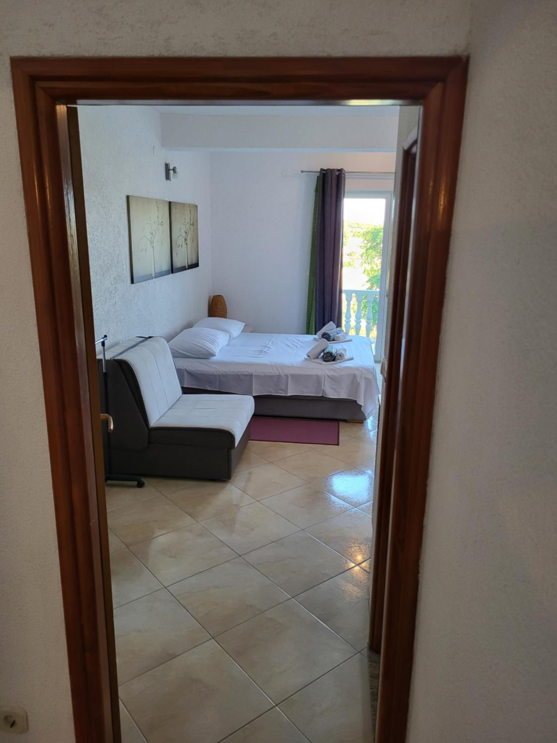 Apartmani Tustica view 4