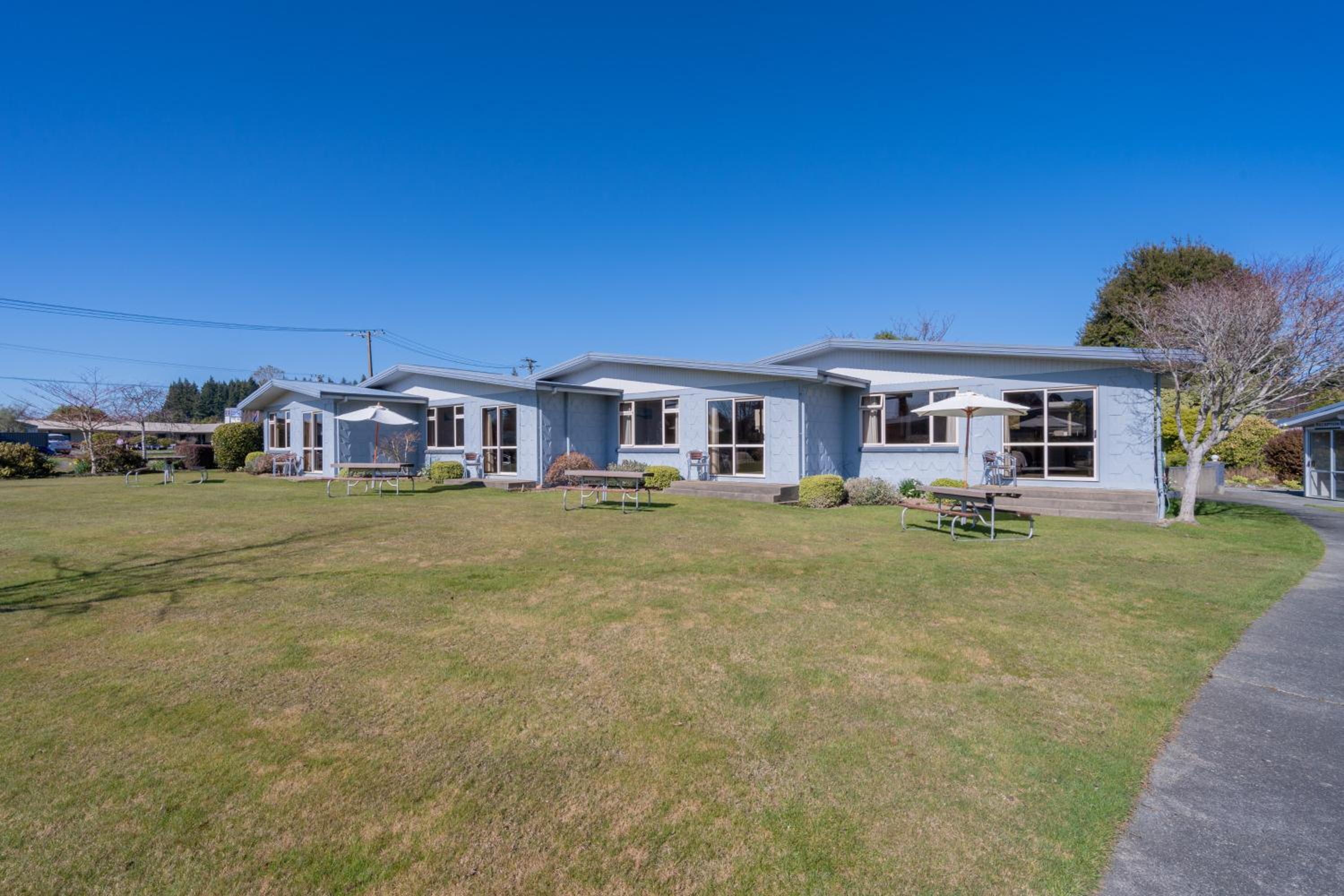 Te Anau Motel & Apartments view 5
