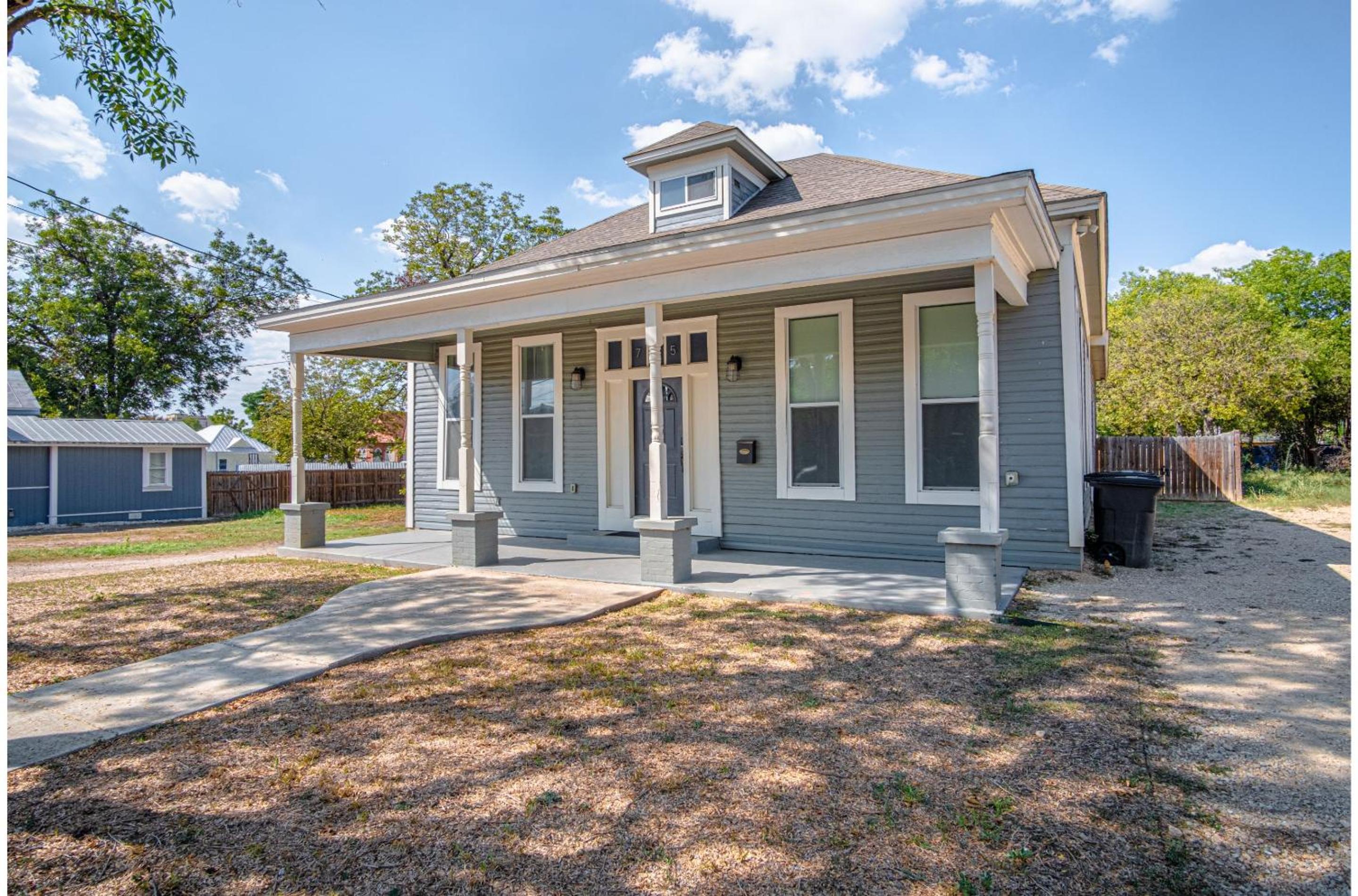 Gorgeous Family-Friendly Home Near Downtown view 2