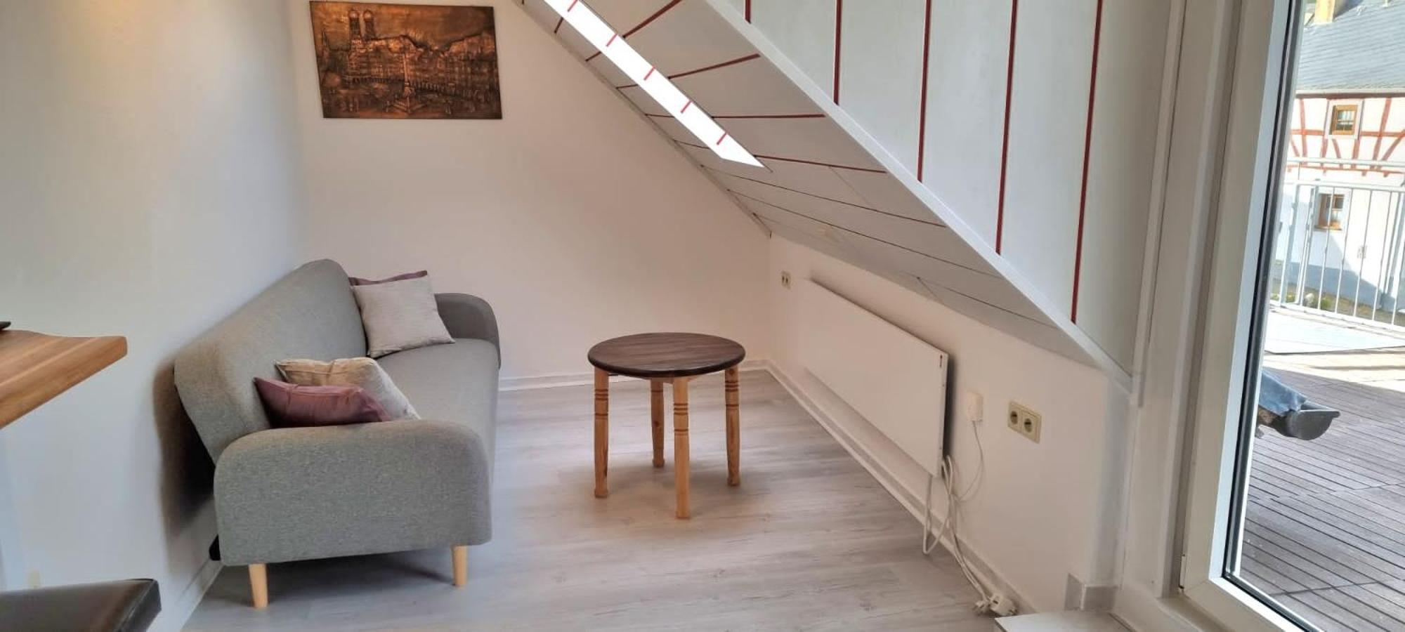 Blue Lagoon Holiday Apartments & Double Room with Balcony