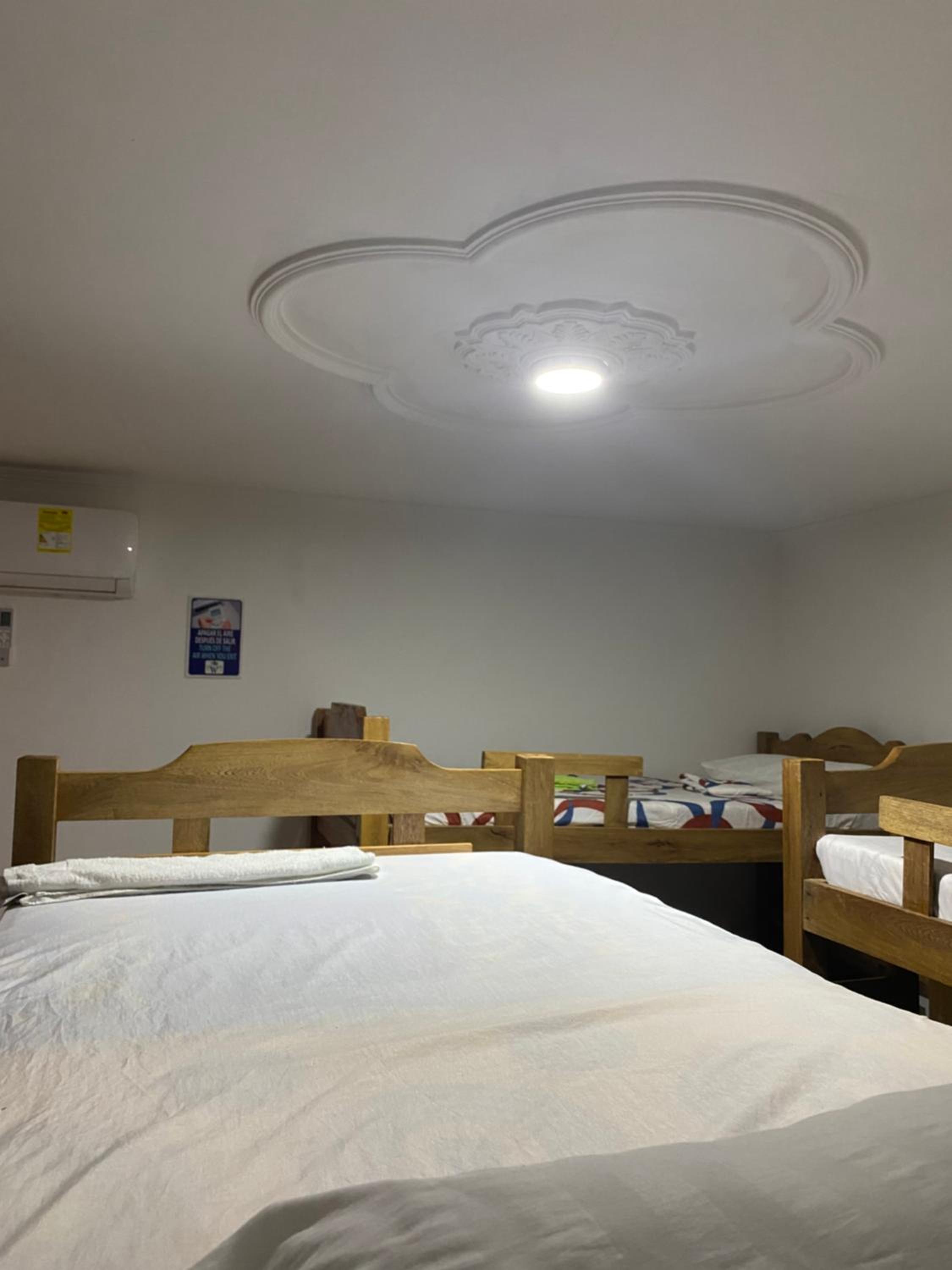 Hostal Casa W