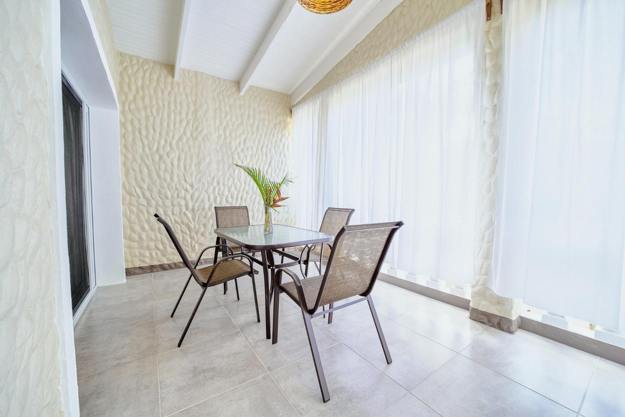 Villa Casa Azul & Arena Blanca Apartamentos