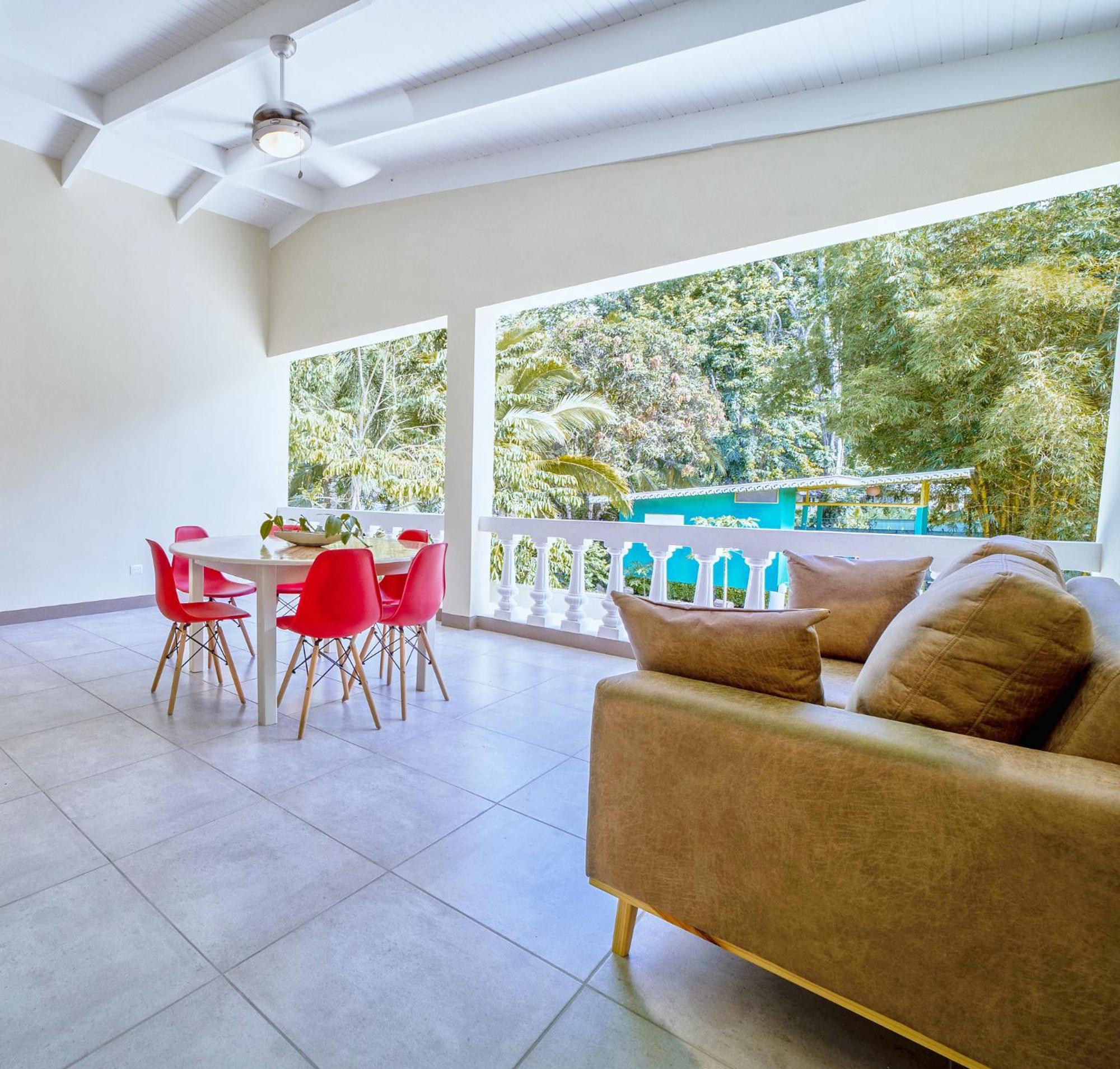 Villa Casa Azul & Arena Blanca Apartamentos