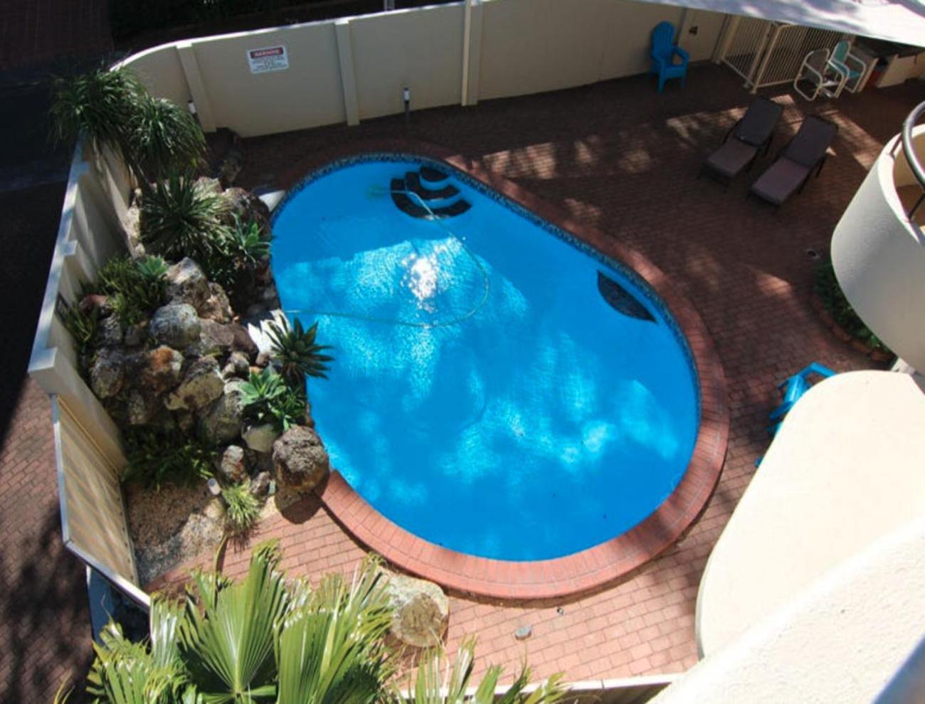 Pinnacle 701 view 4