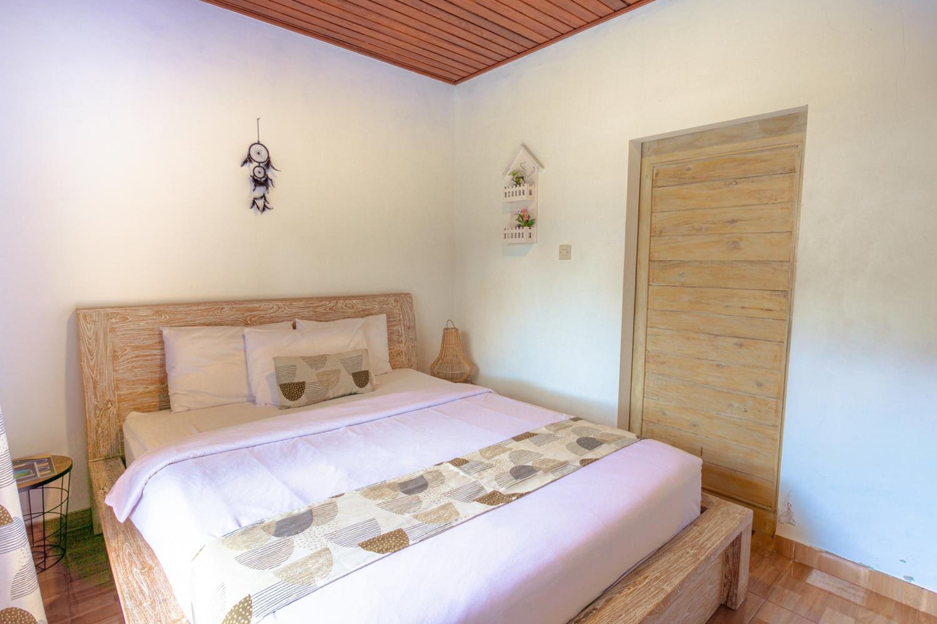 Tamalia House