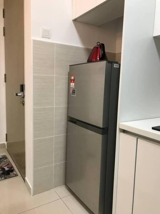 KLCC VIEW-3 BED LOVELY APARTMENTS IN KUALA LUMPUR