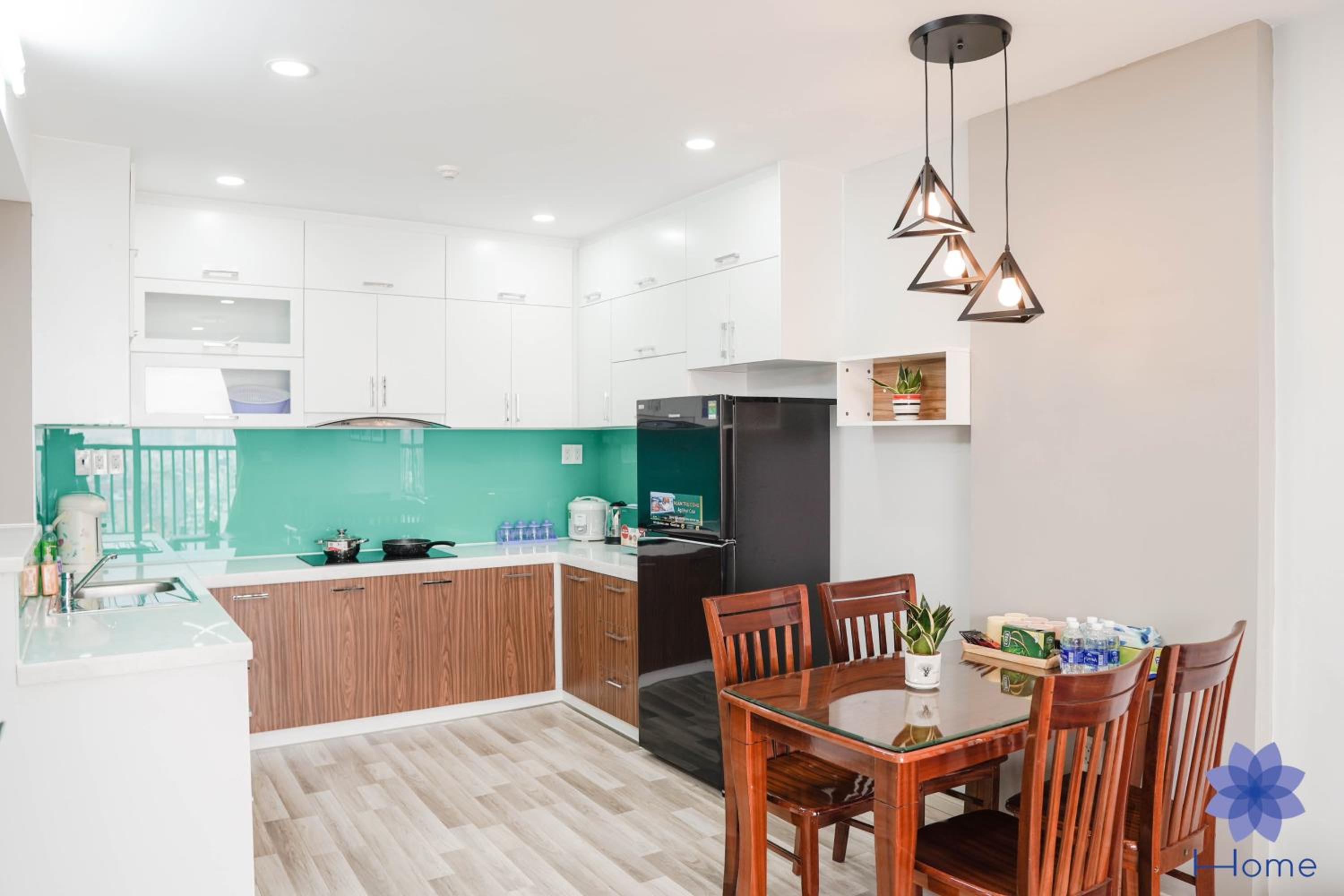 HOME, Apartments for rent in Orchard Park View building w/Free Gym&Pool
