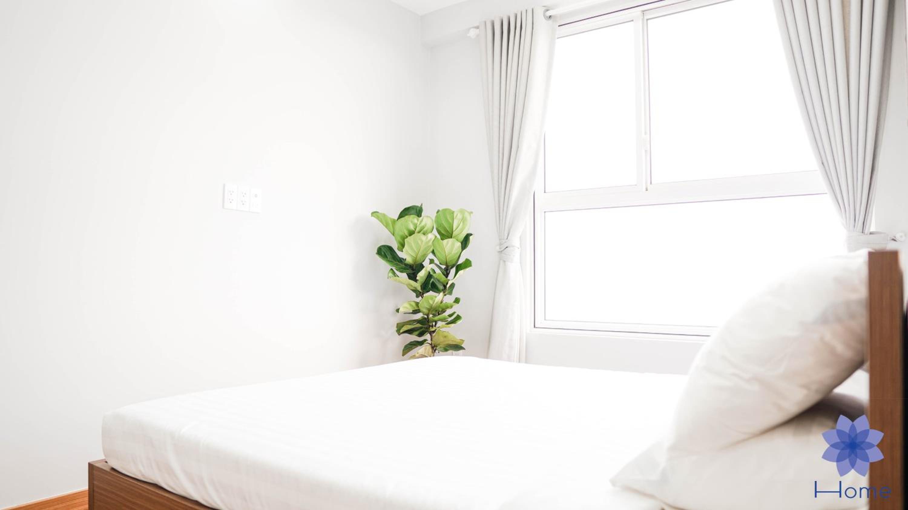 HOME, Apartments for rent in Orchard Park View building w/Free Gym&Pool