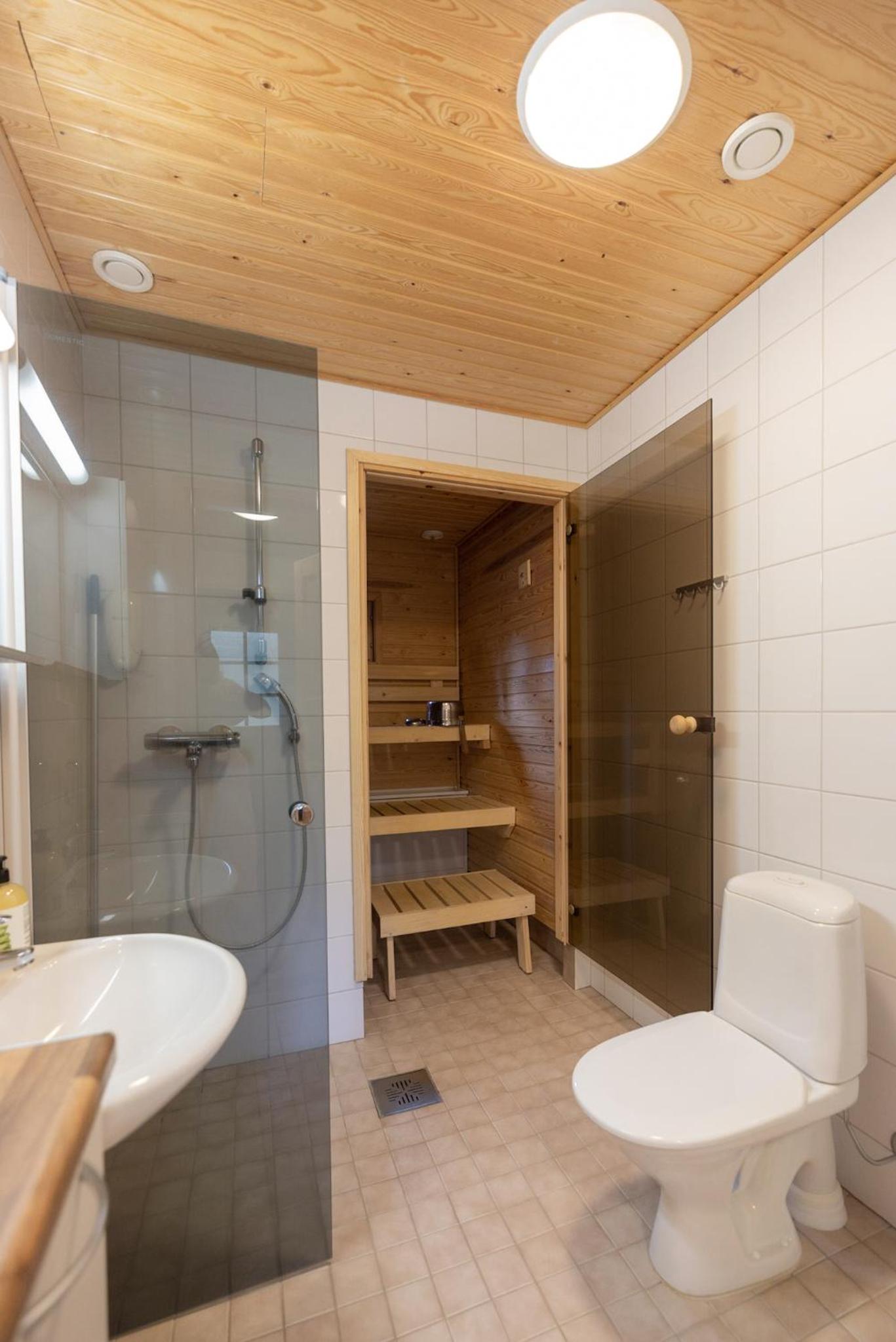 Sallainen Cottages view 4