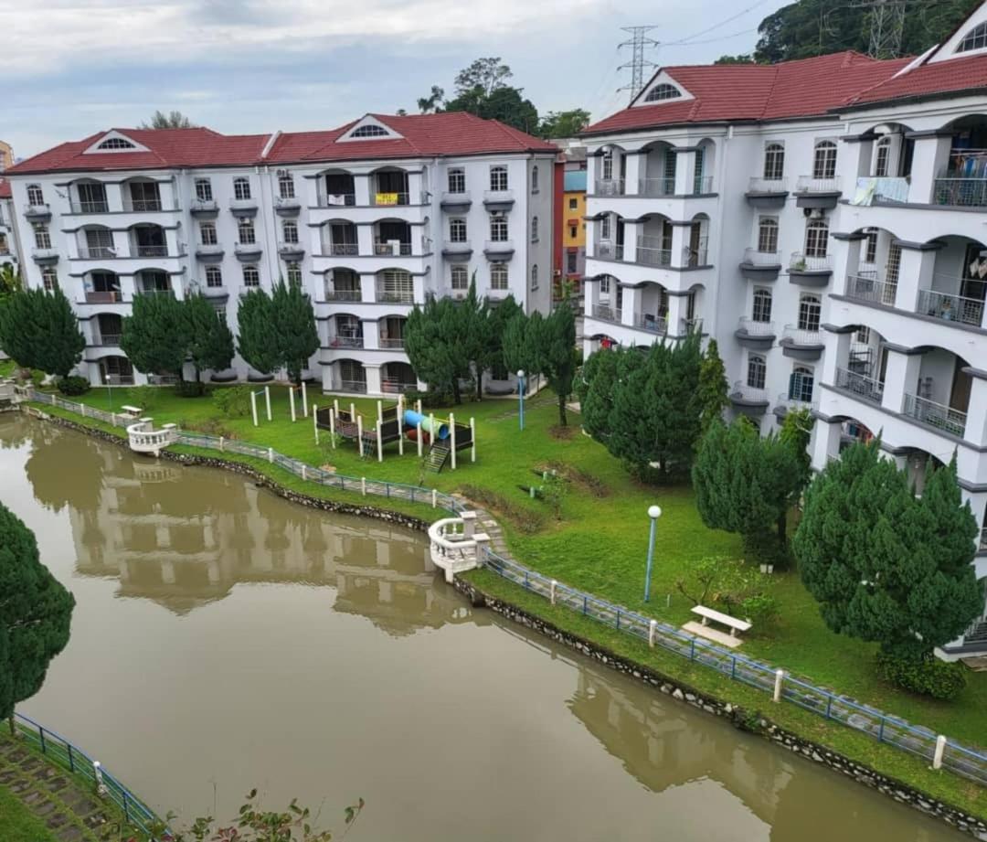 CASA VENICIA CONDO BATU CAVES photo 8
