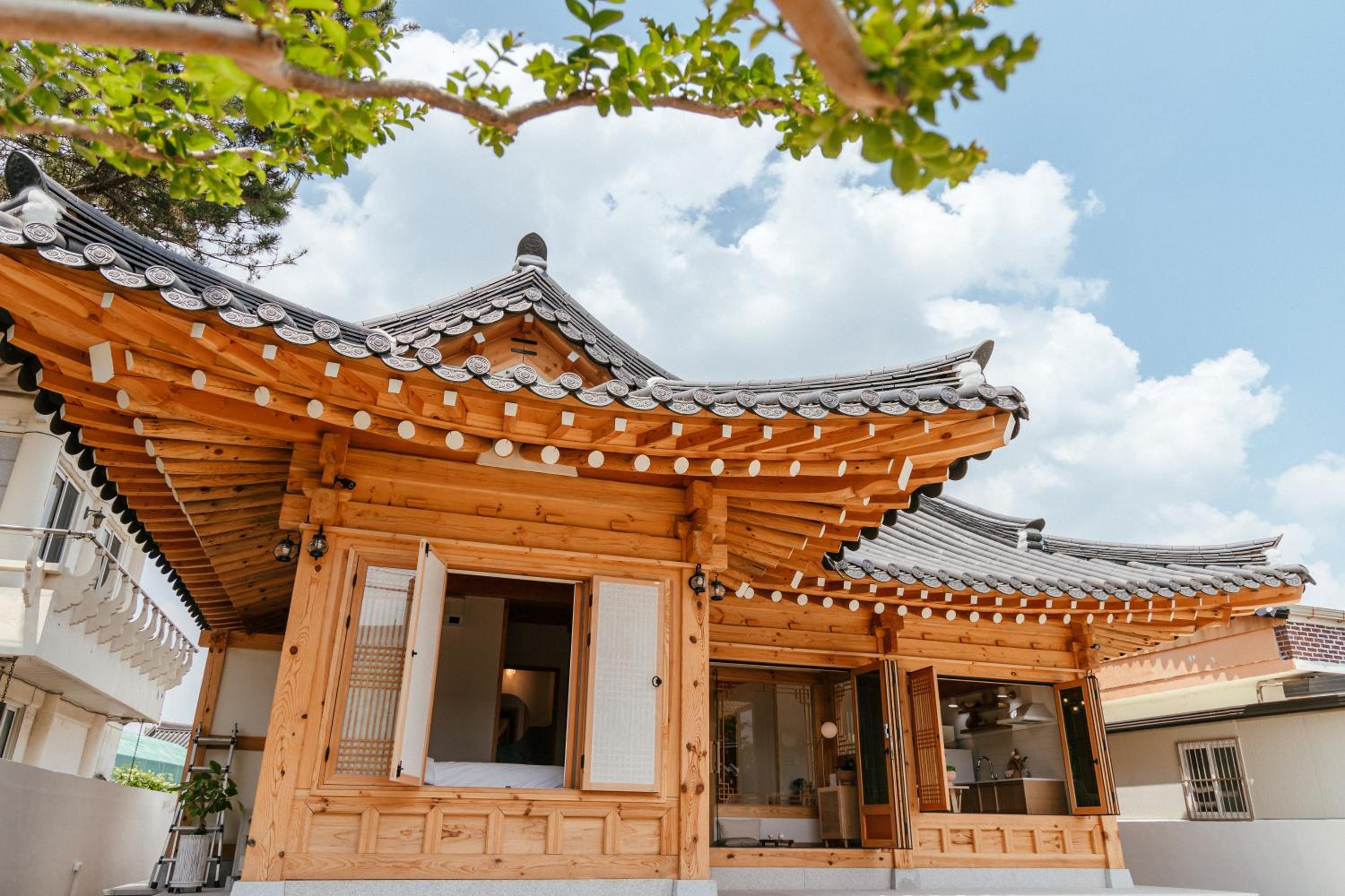 Gyeongju Hanok Sohwa