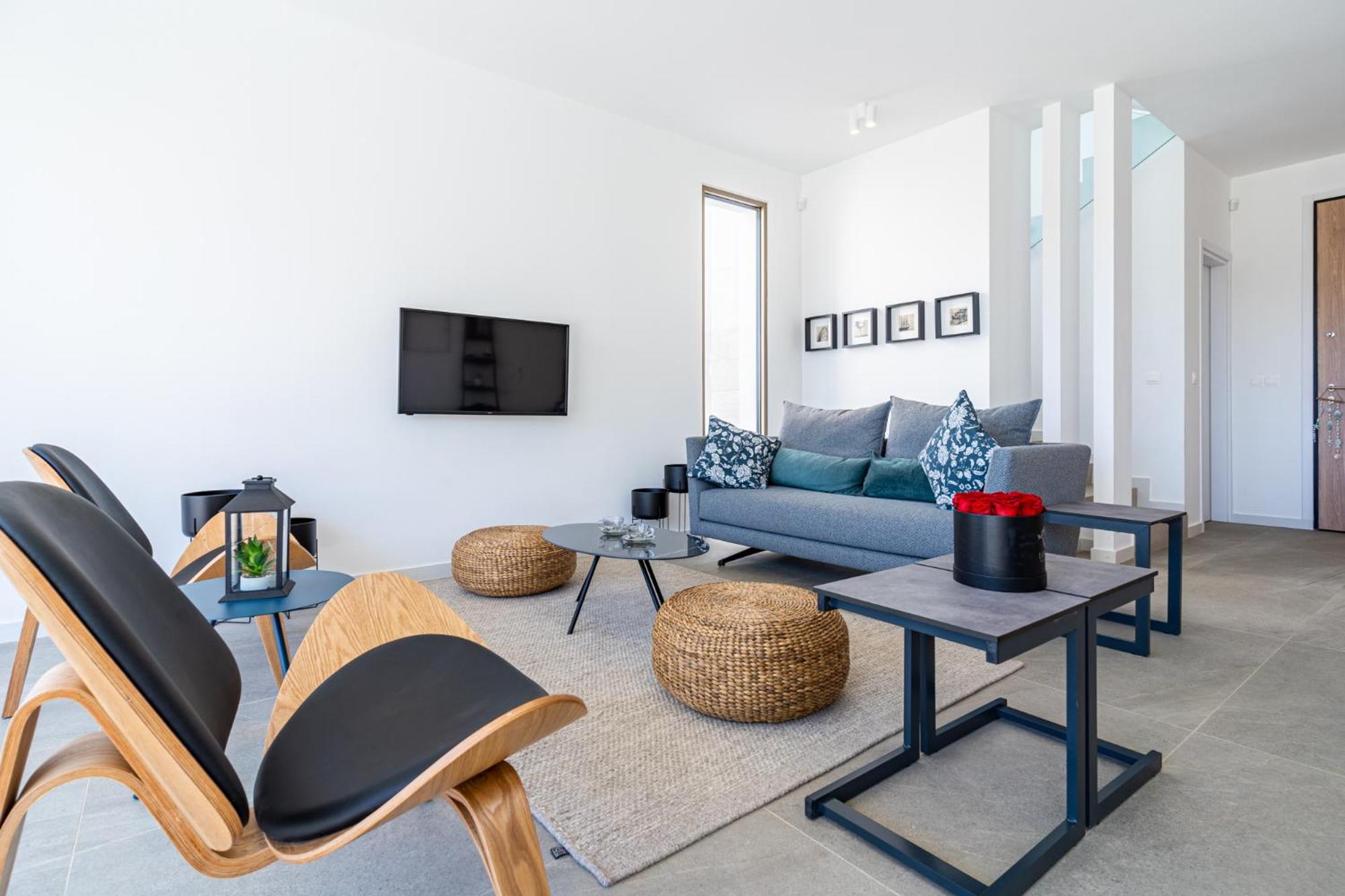 Cyan 3-Bedroom Villa in Protaras view 5