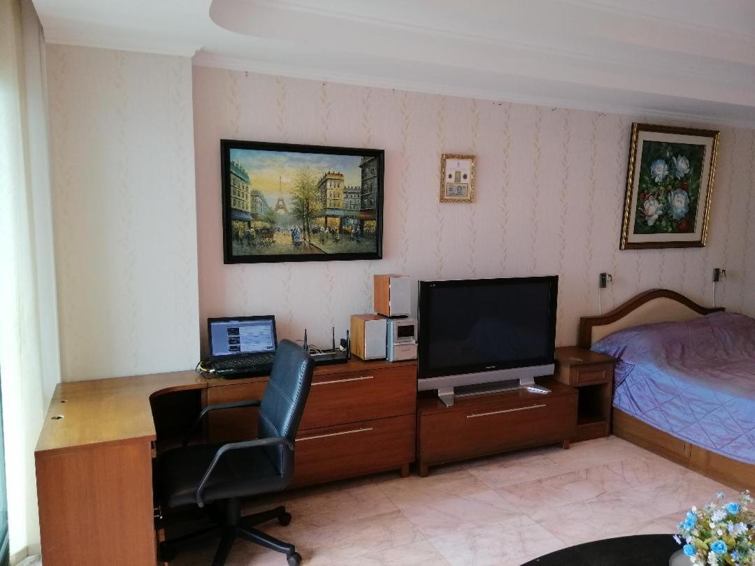 View Talay 5C Top Floor Apartment Jomtien Beach view 5