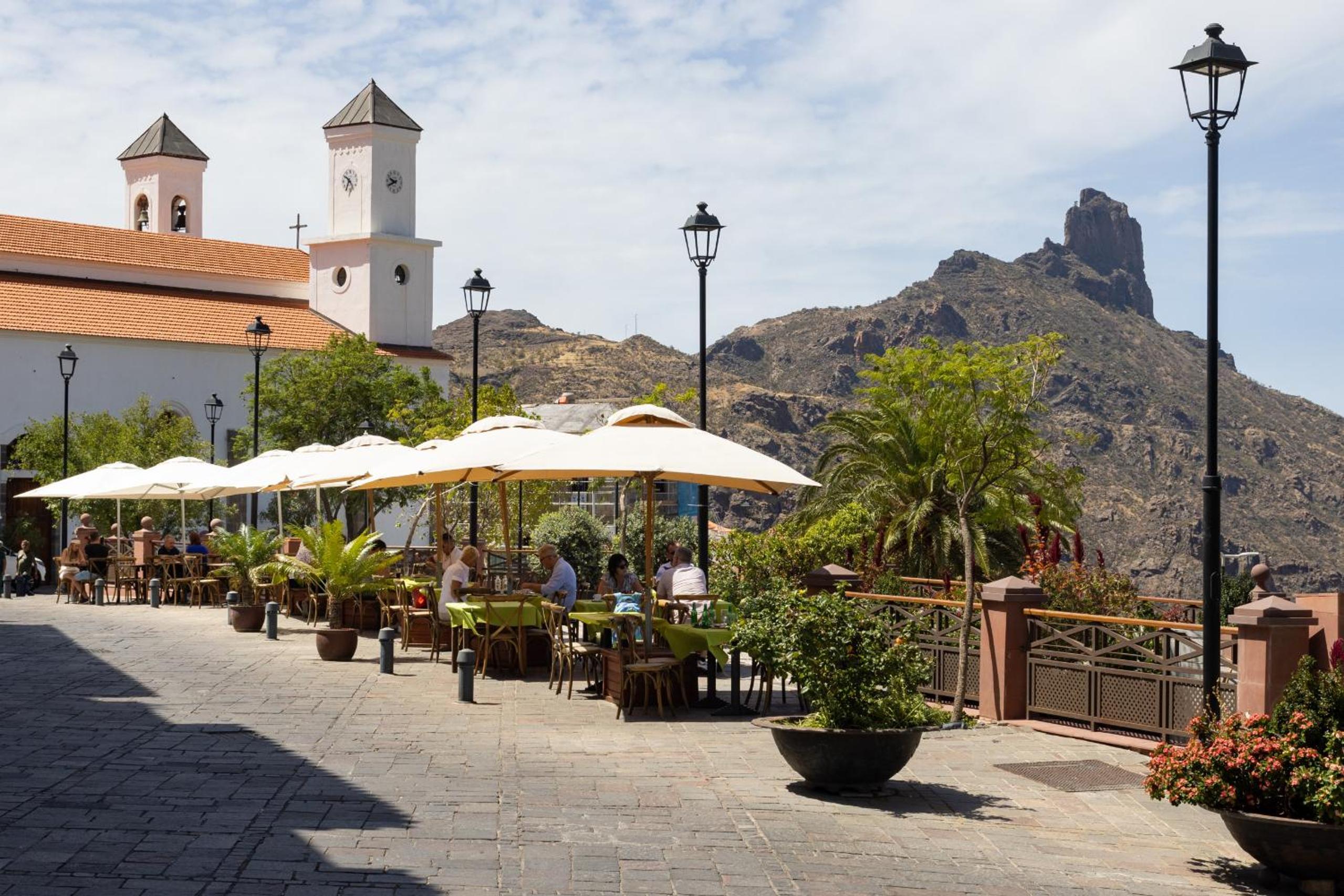 Casa Evaristo with Roque Nublo view