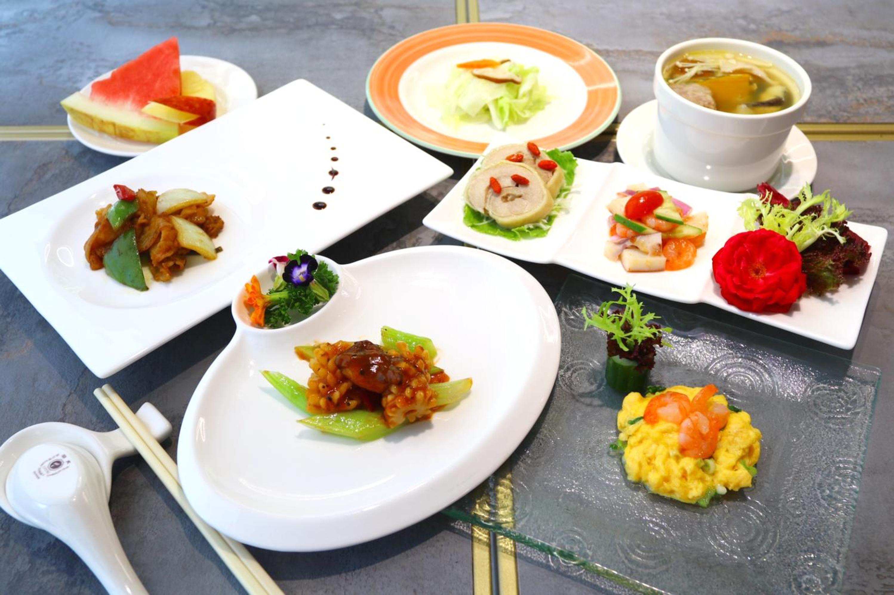 Uni-Resort Ku-Kuan