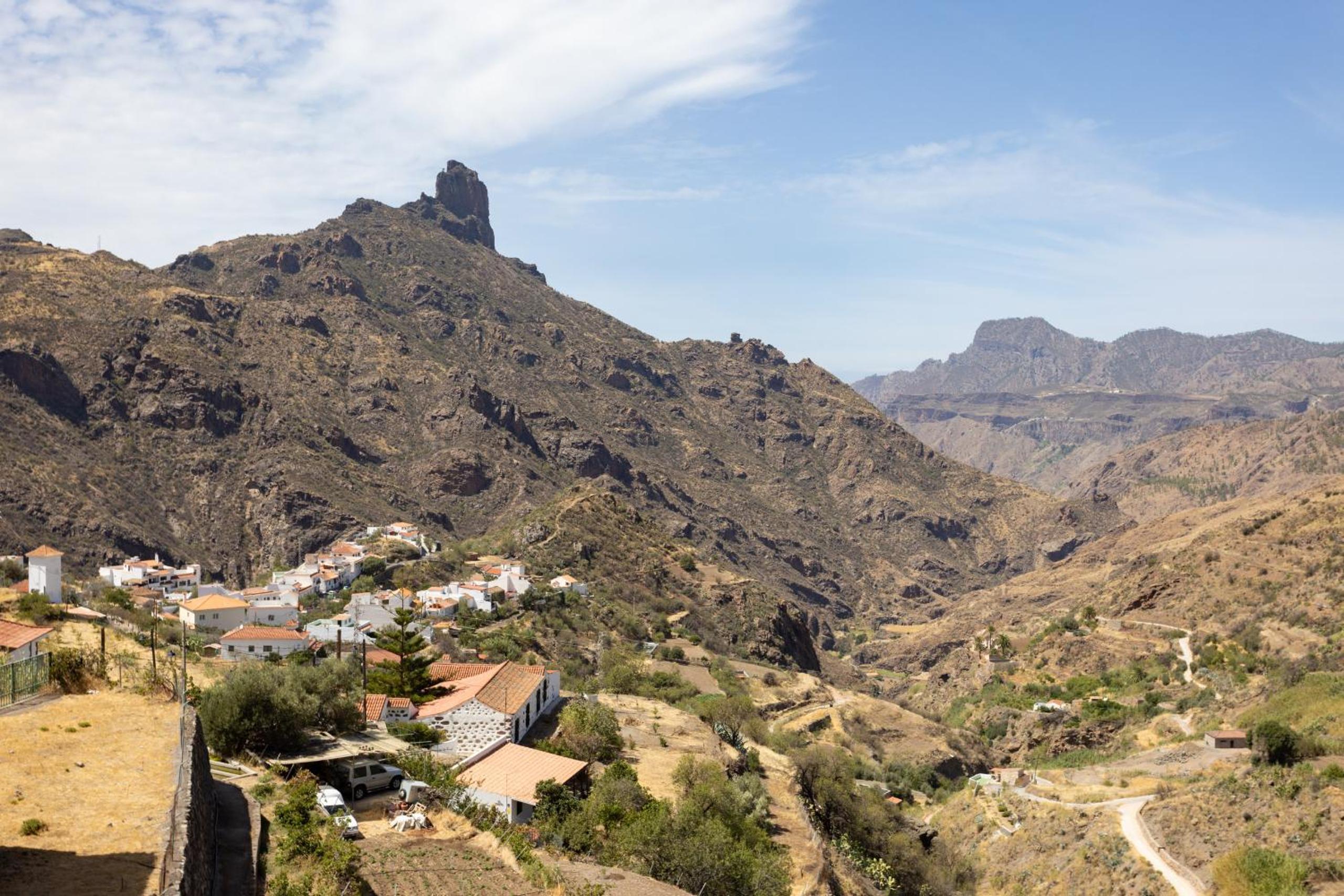 Casa Isabela with Roque Nublo view