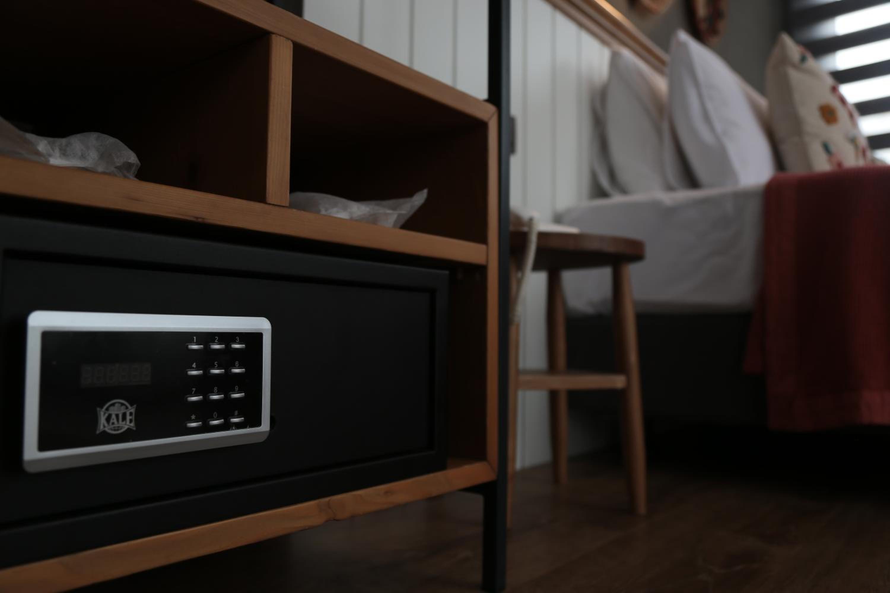 Petrion Otel - Image 69